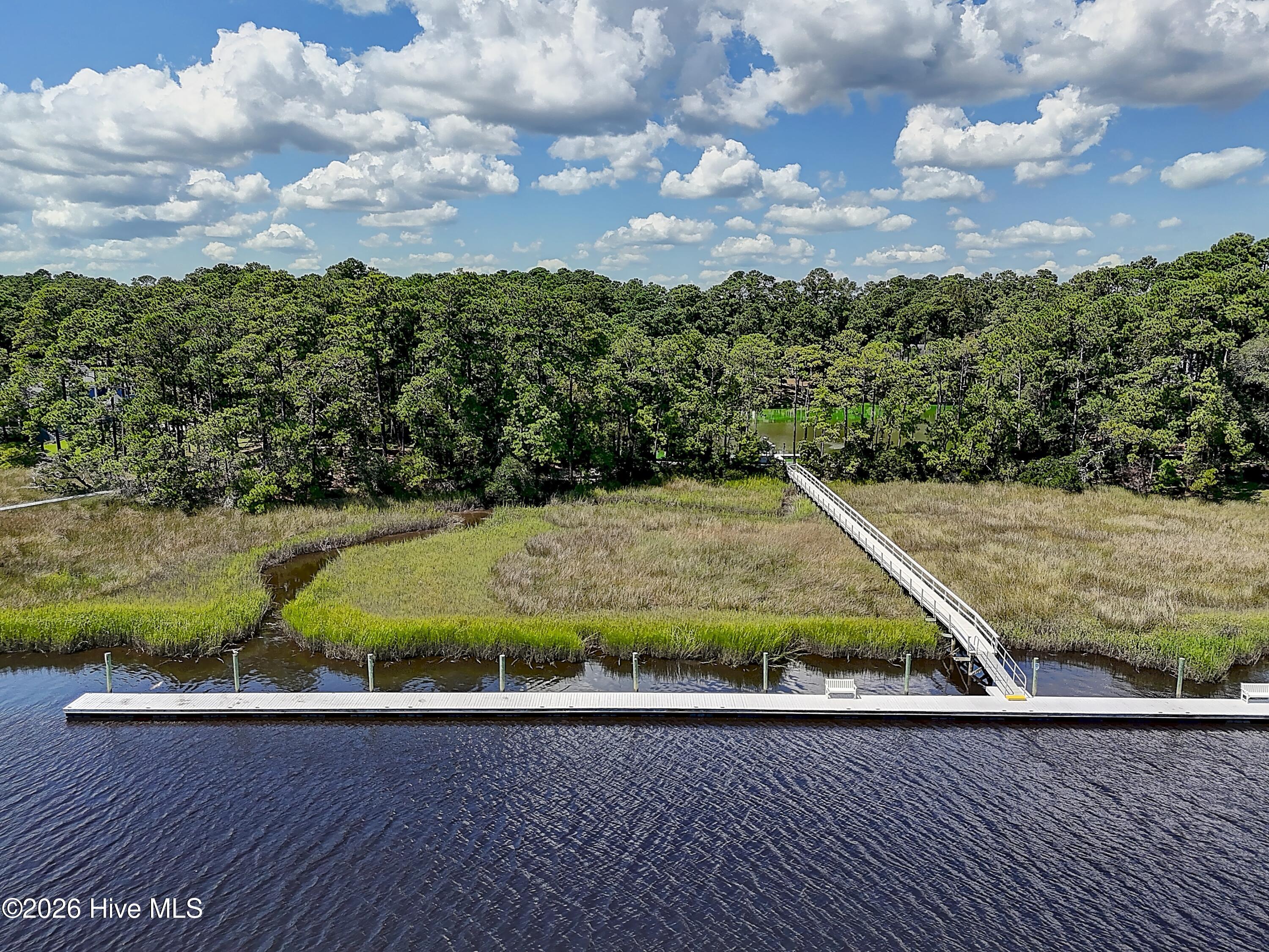 100555645 | Photo 69