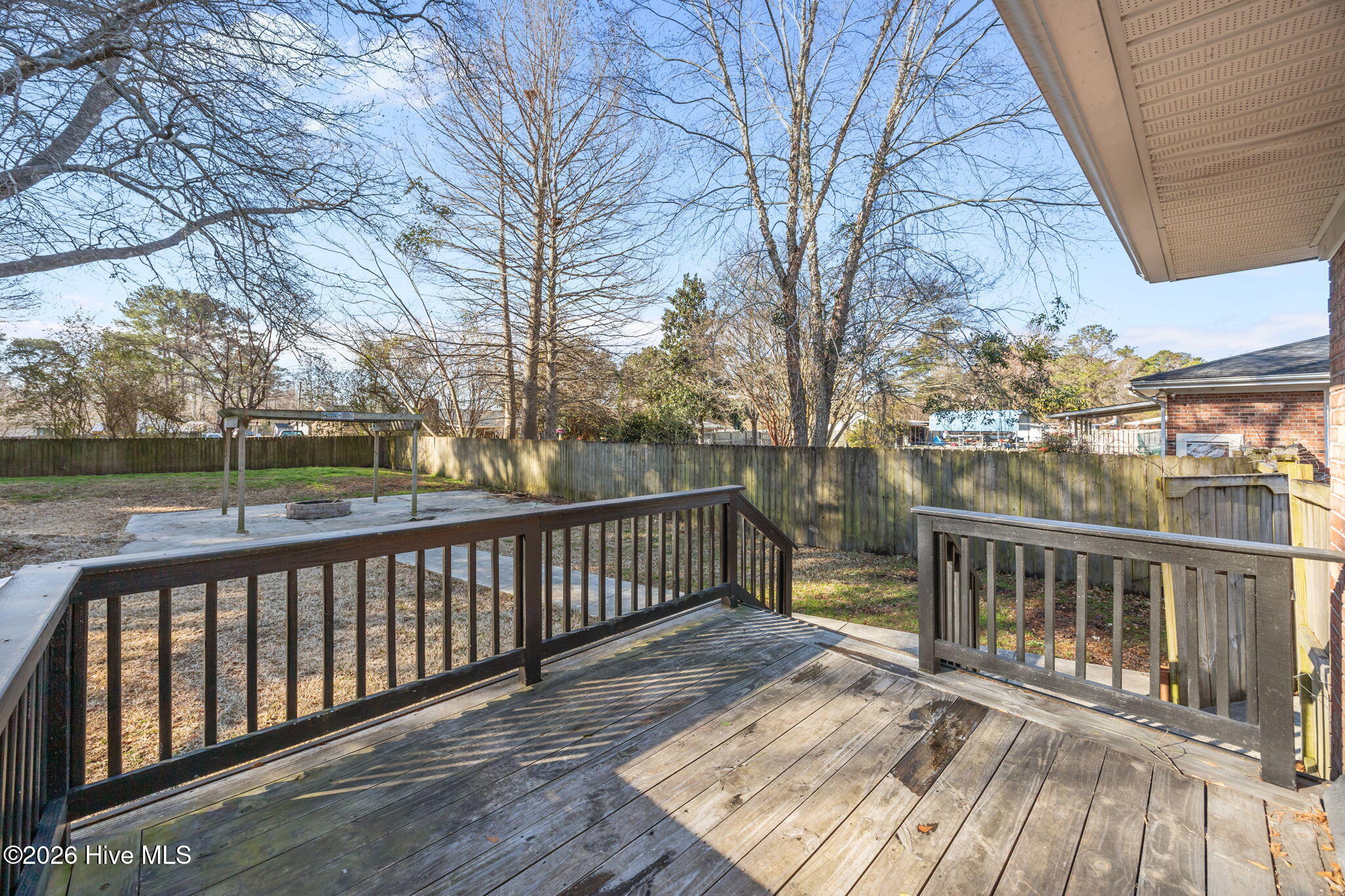 100555962 | Photo 33