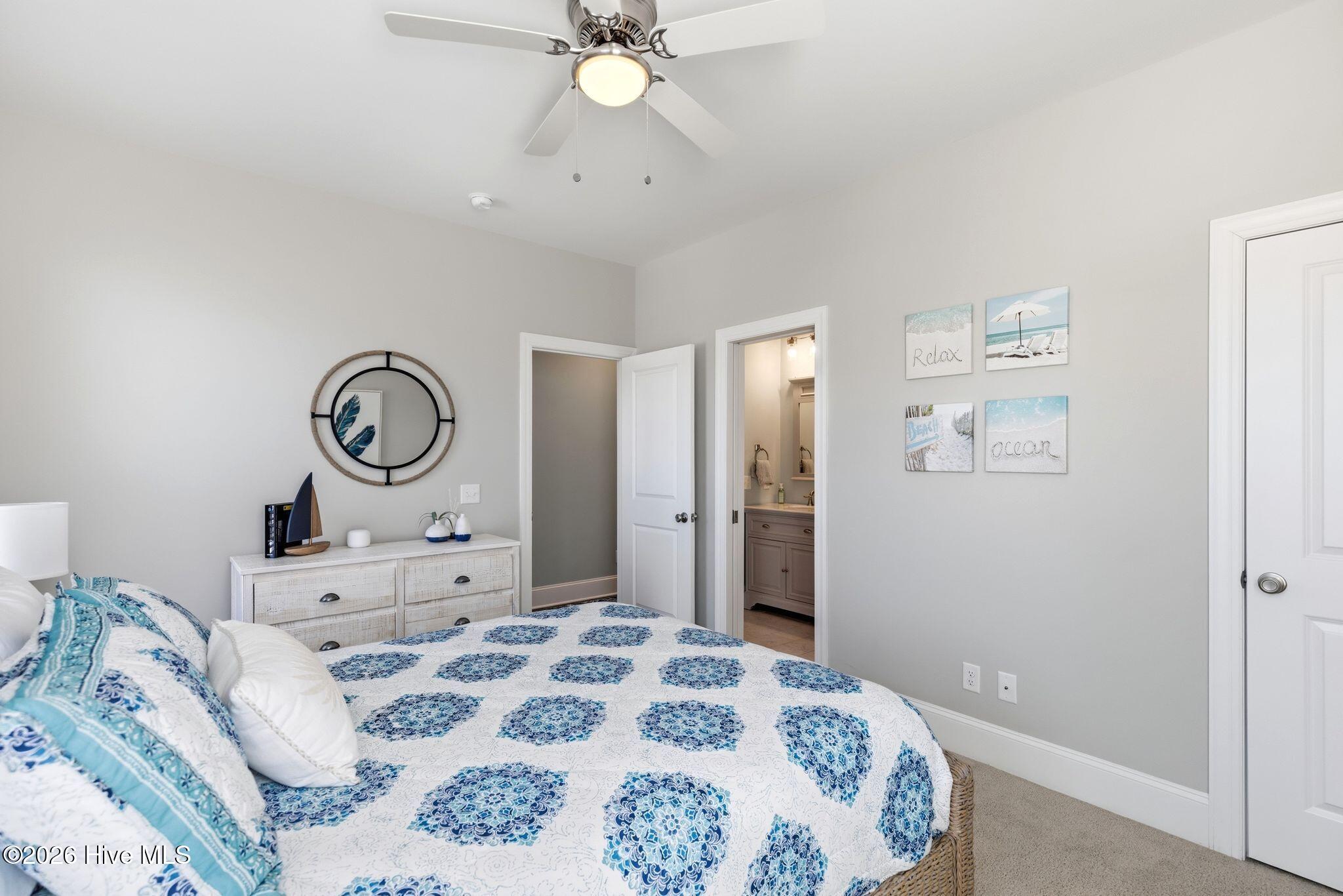 100559655 | Photo 27