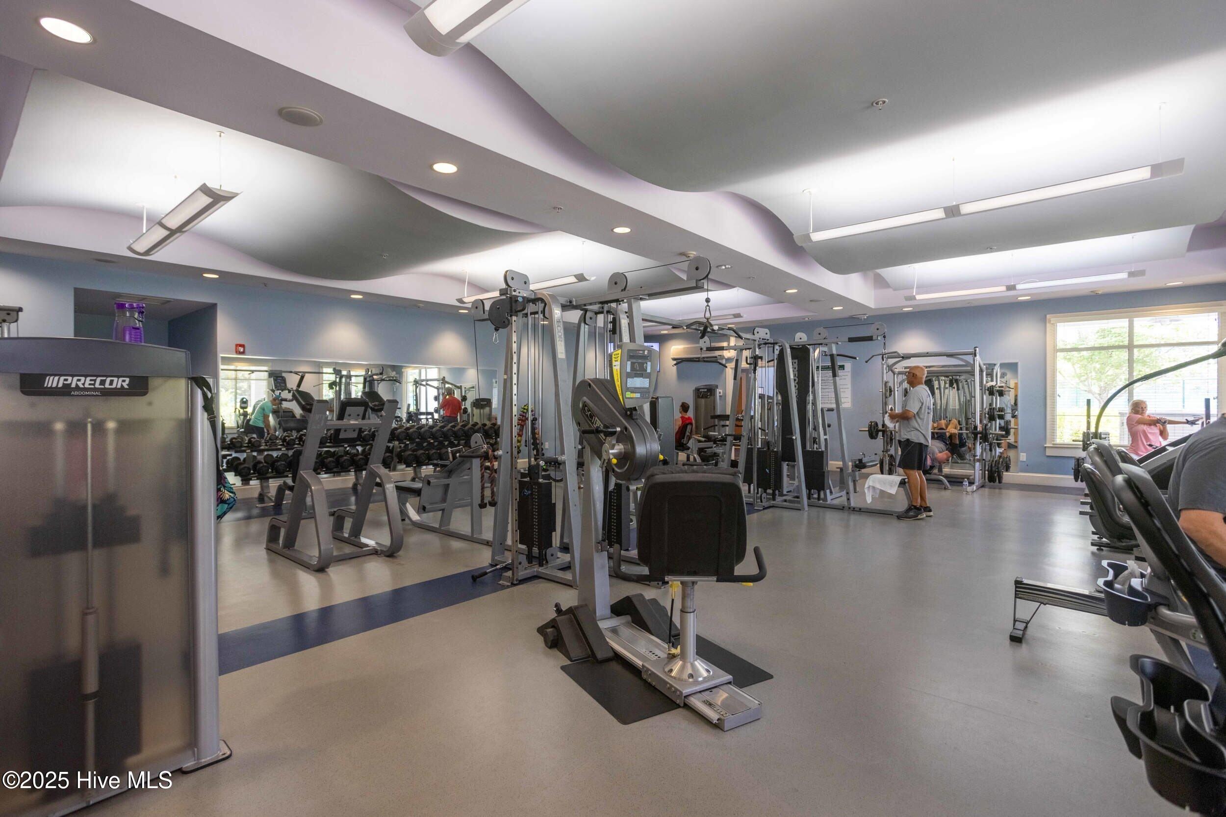 100533496 | Photo 68