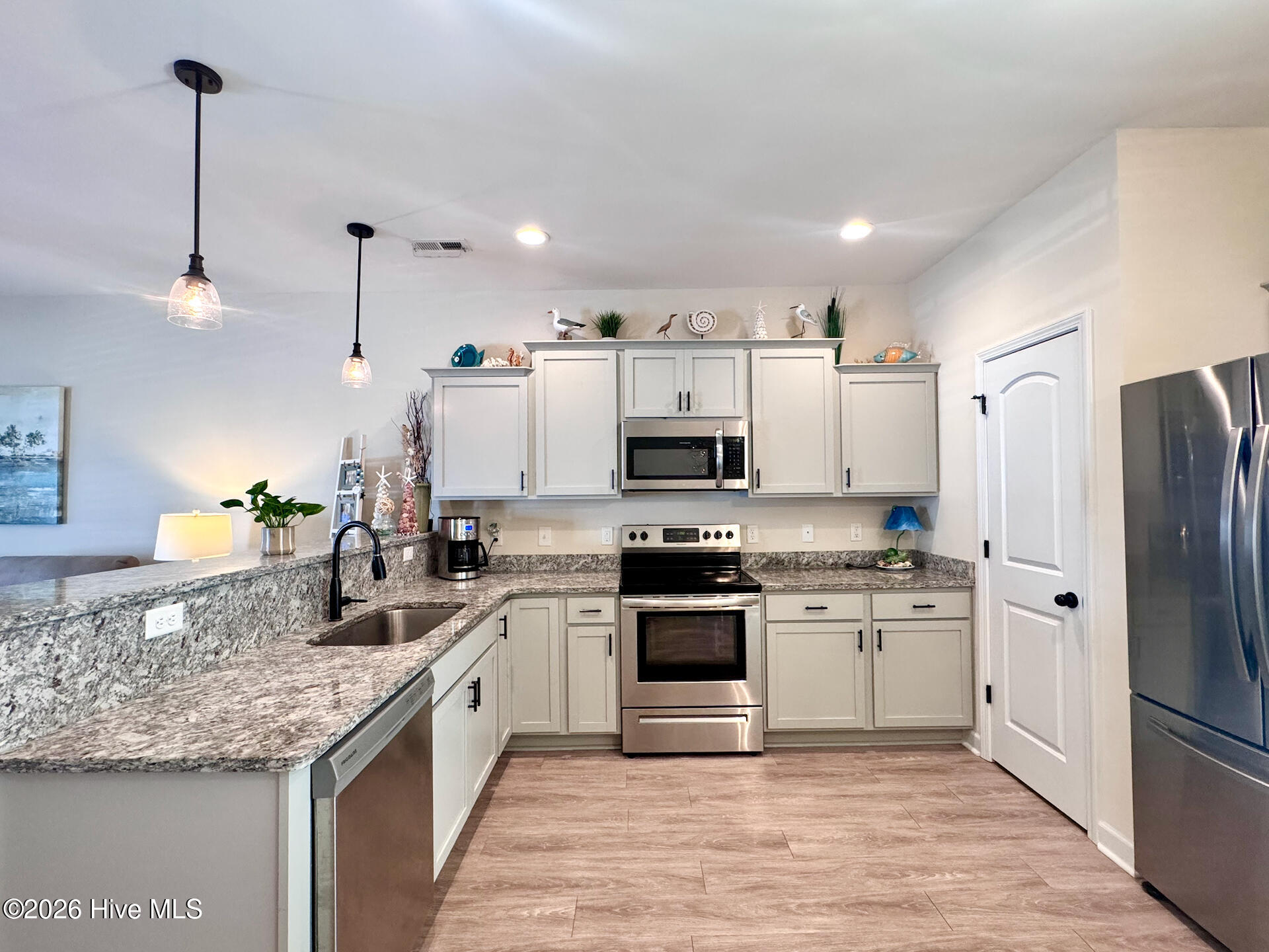 100567509 | Photo 10