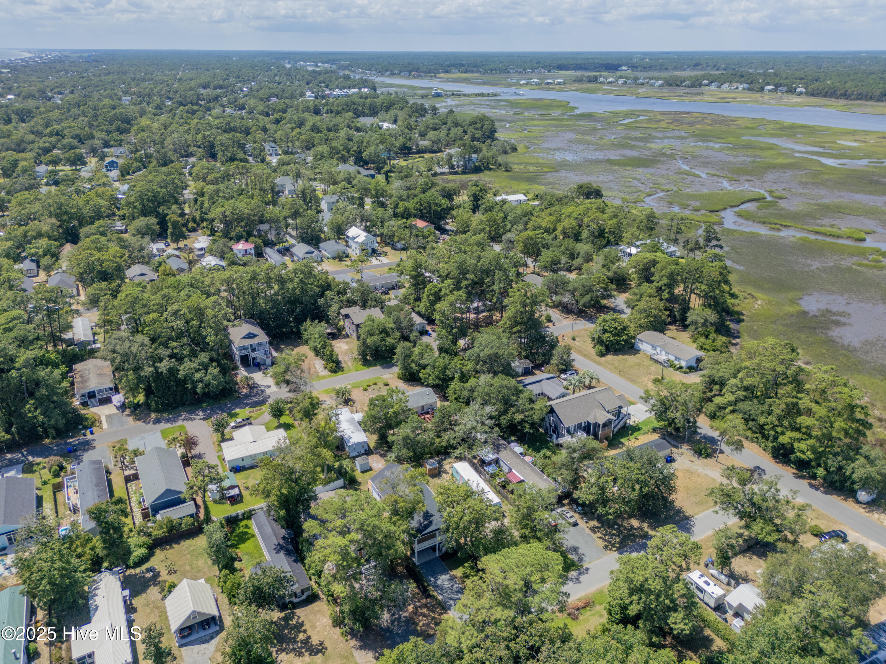 100509344 | Photo 38