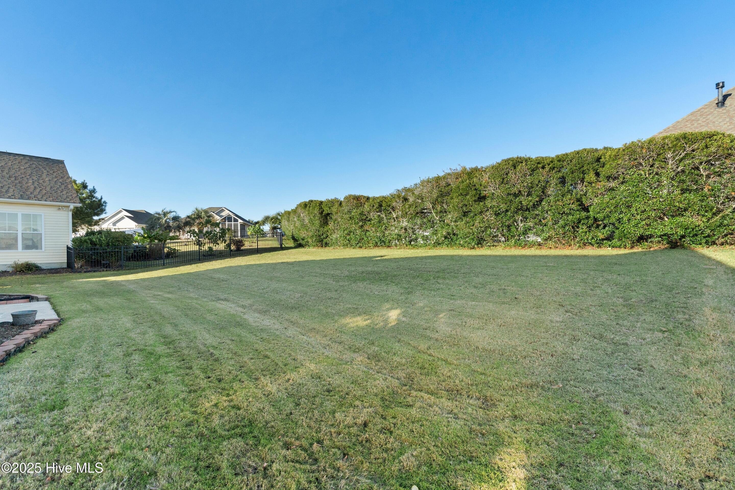 100540800 | Photo 47