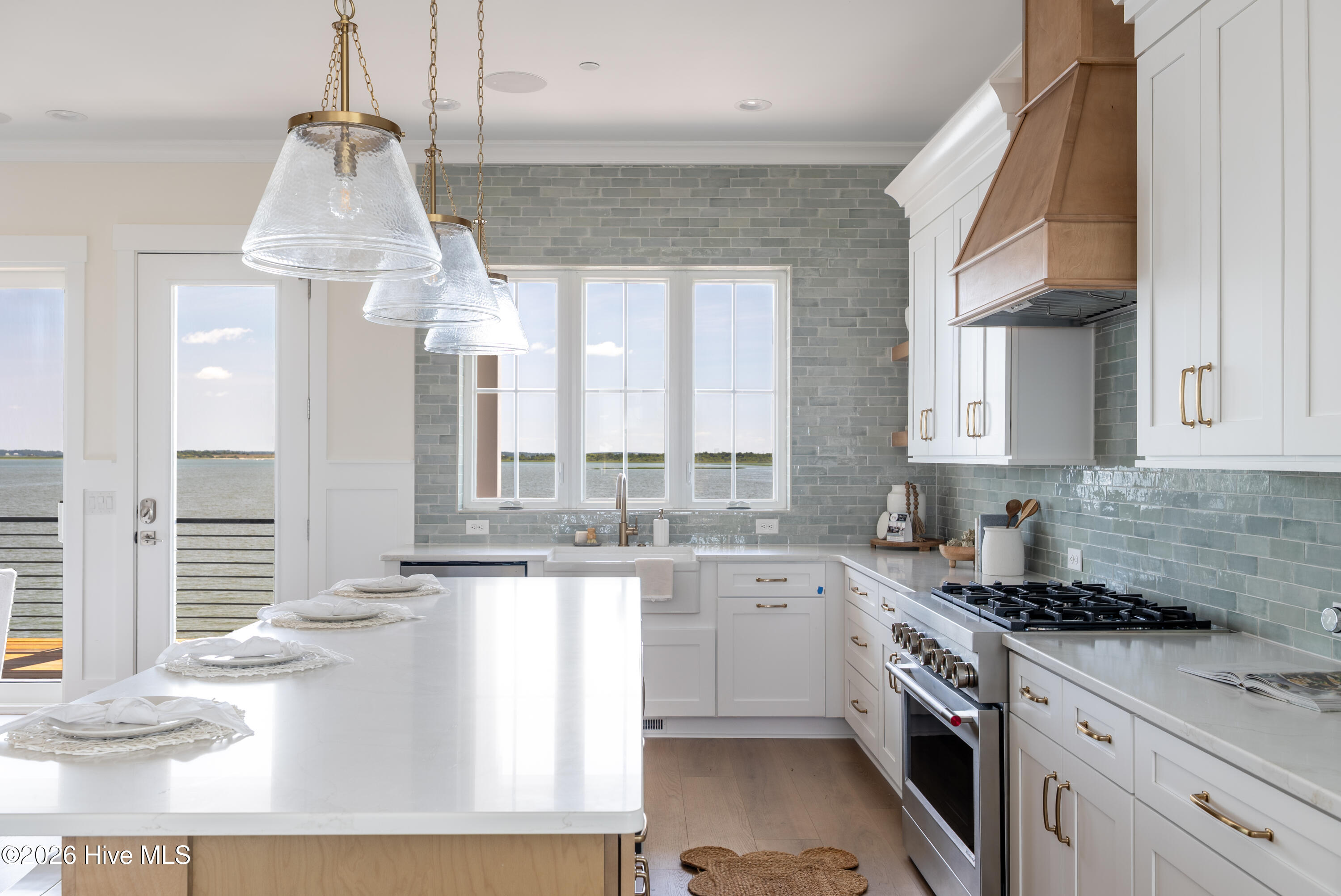 514 N 11th Street B,Morehead City