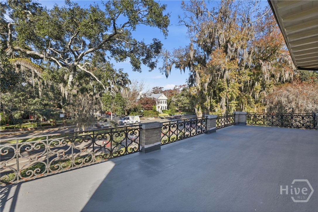 103 E 51st Street, Savannah, GA 31405 Listing Photo  35