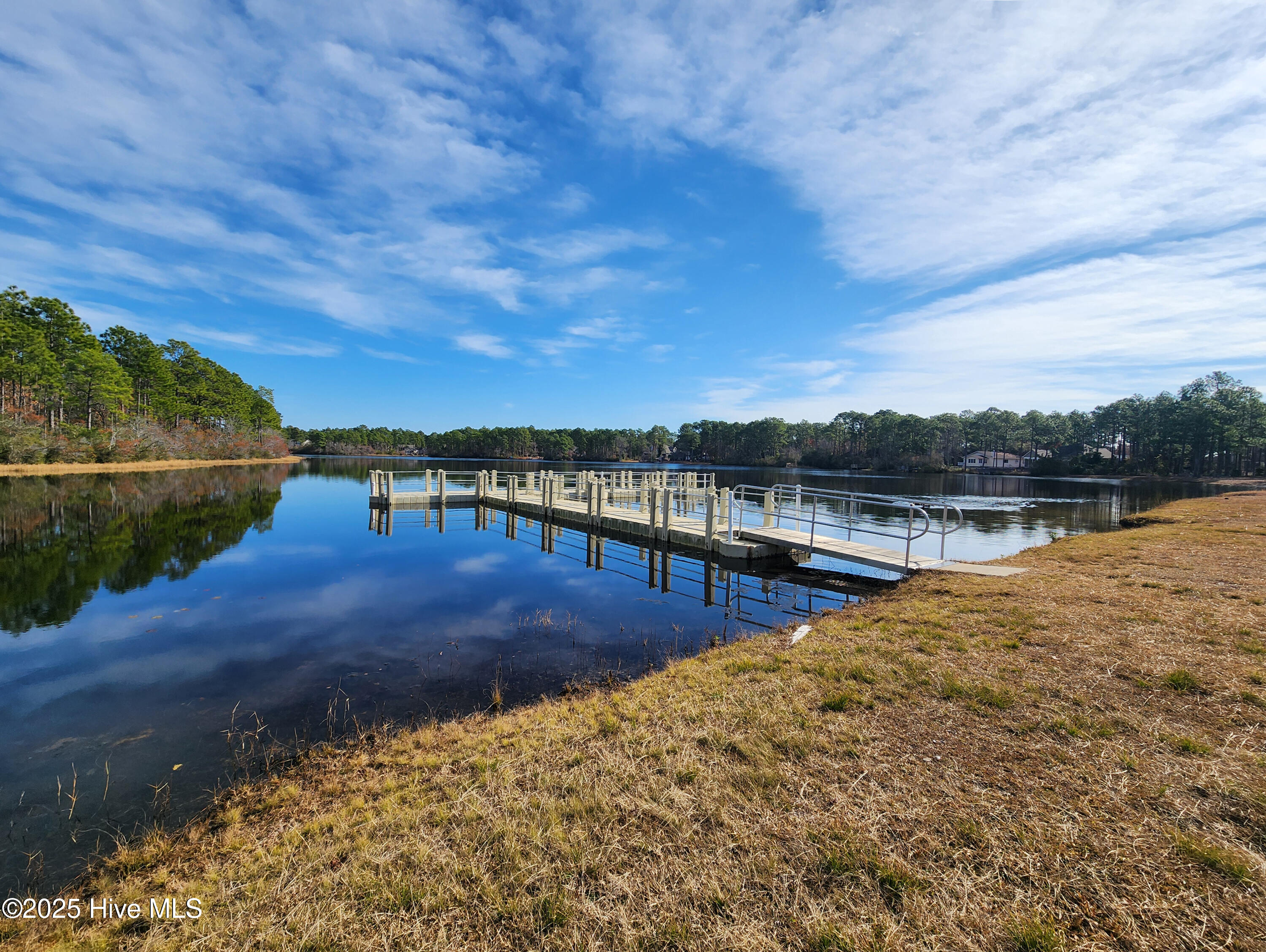 100546709 | Photo 32