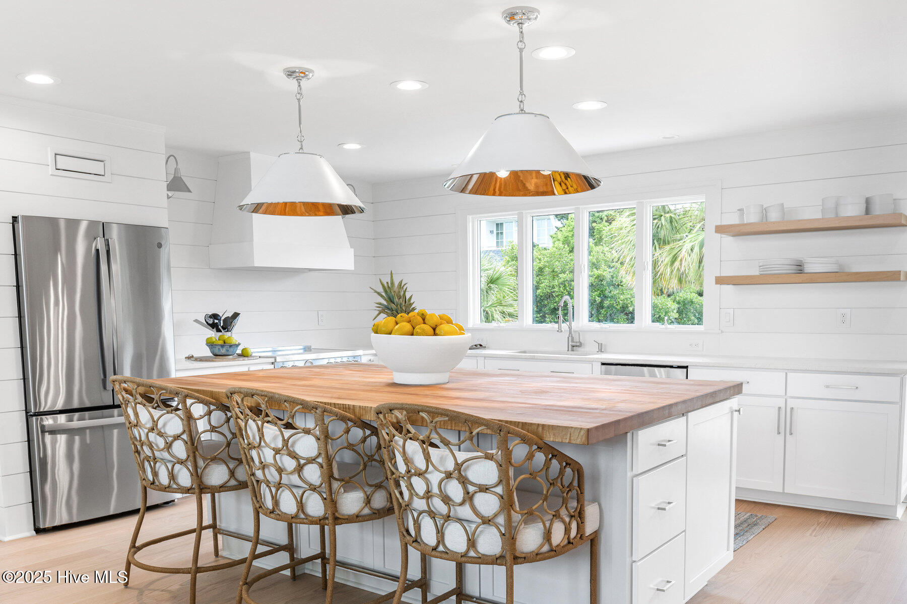 100530519 | Photo 16