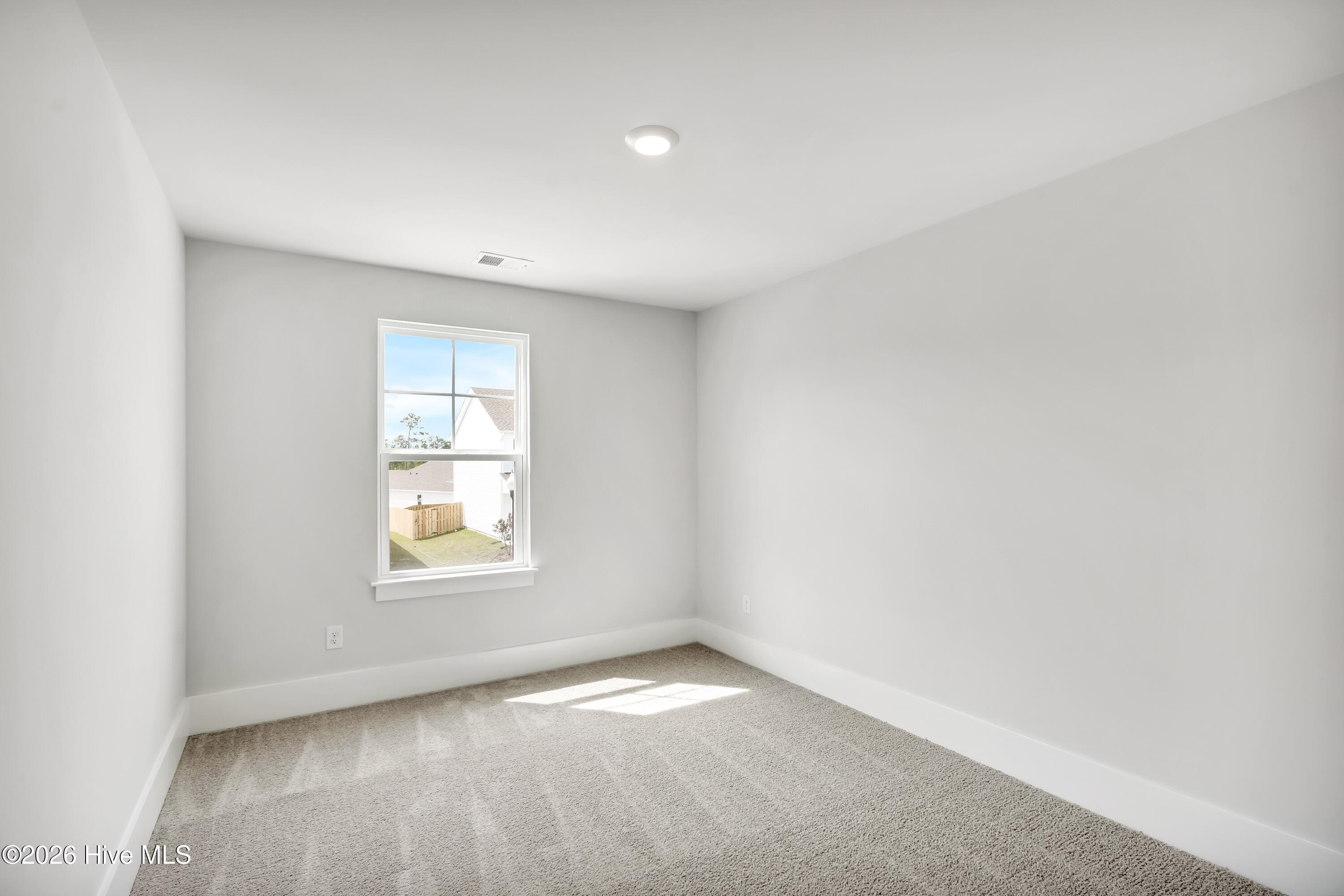 100544659 | Photo 20