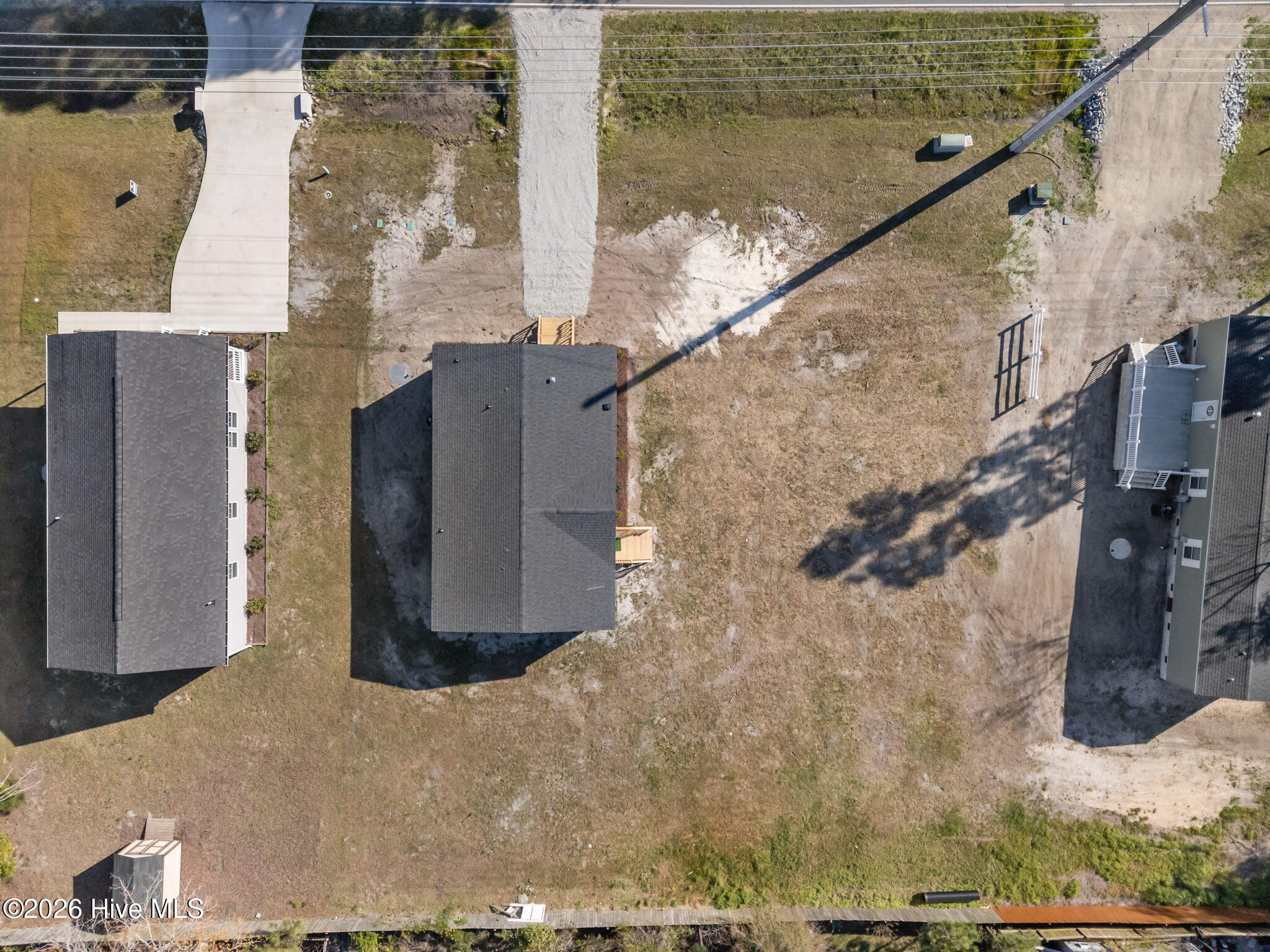 100561520 | Photo 43