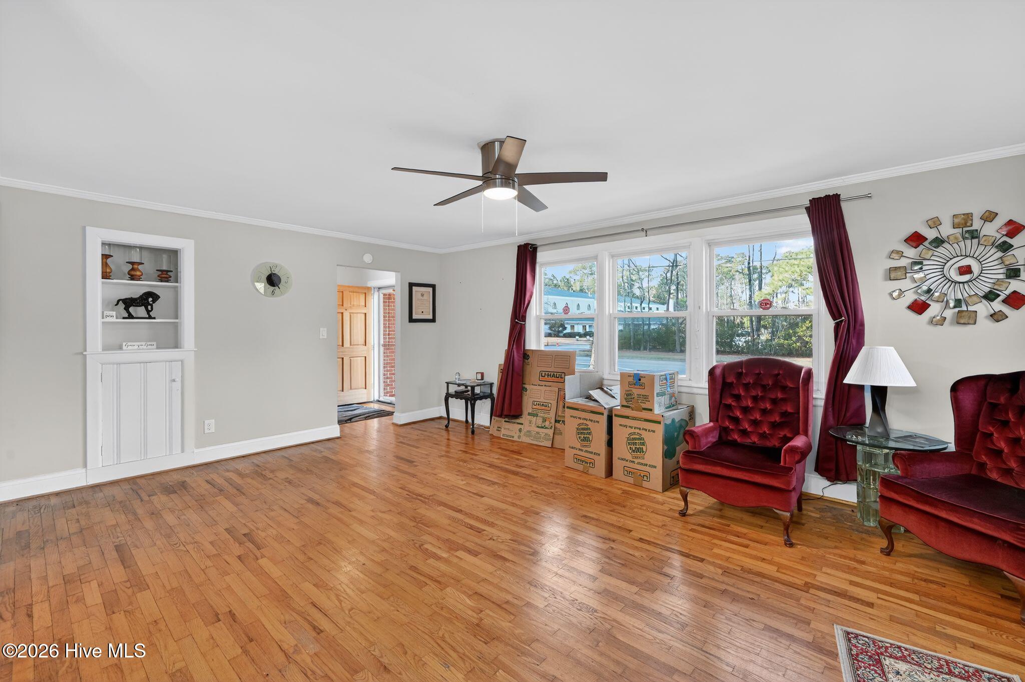 100551610 | Photo 11