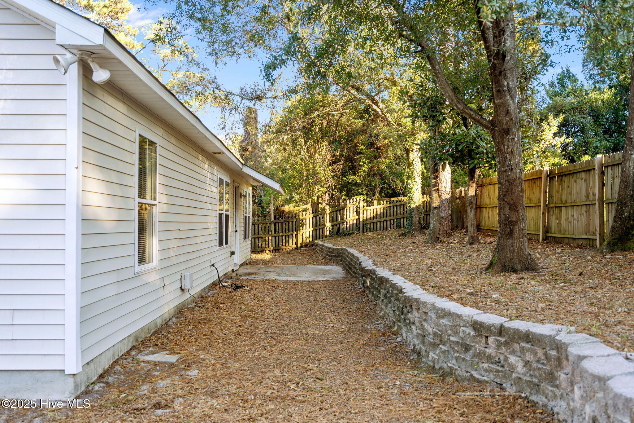 5034 Heide Drive, Wilmington, NC 28403 – photo 15: 22-web-or-mls-DSC00771