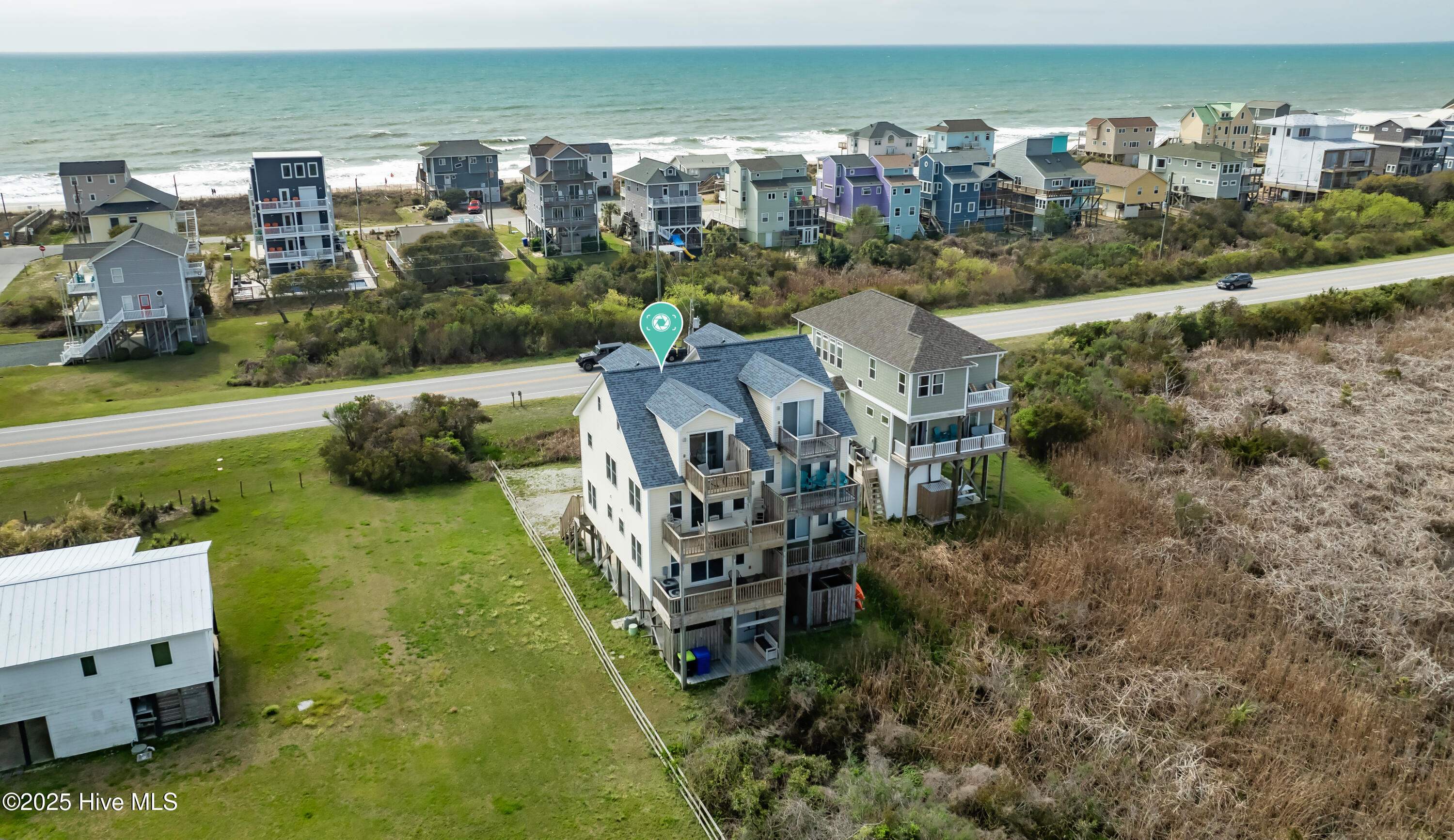 100534382 | Photo 42