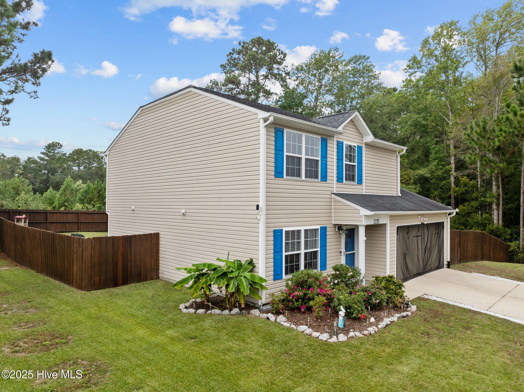 100544297 | Photo 39