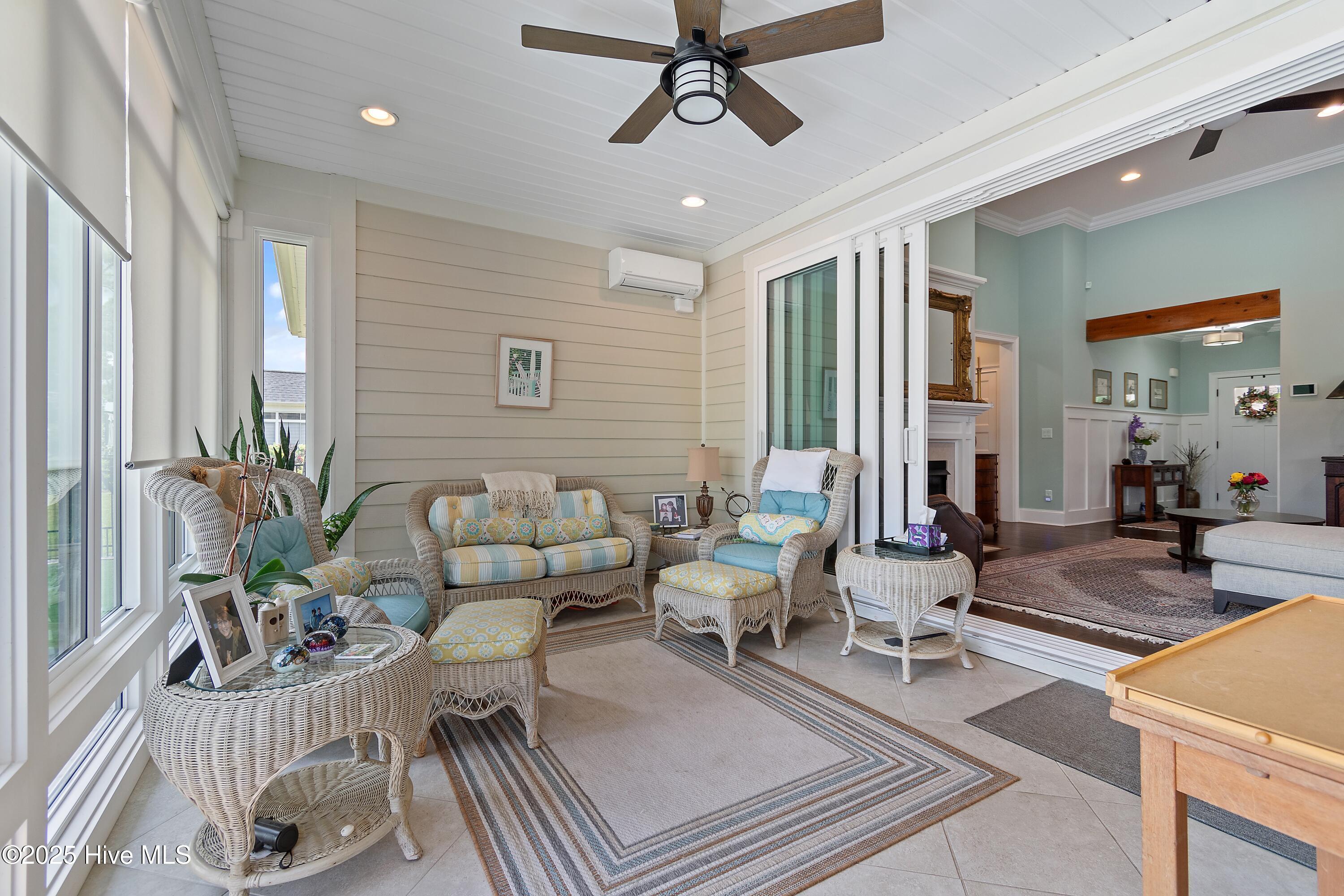 100524697 | Photo 14