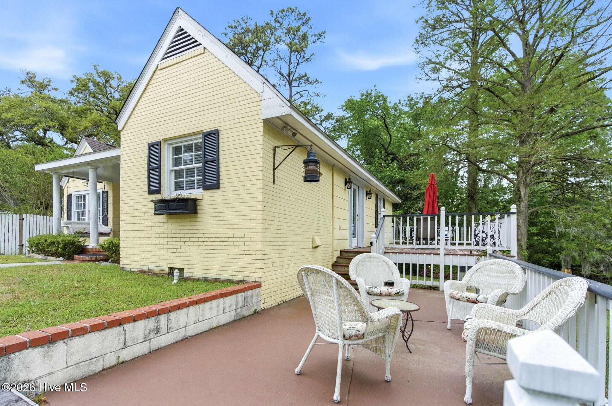 100565757 | Photo 40