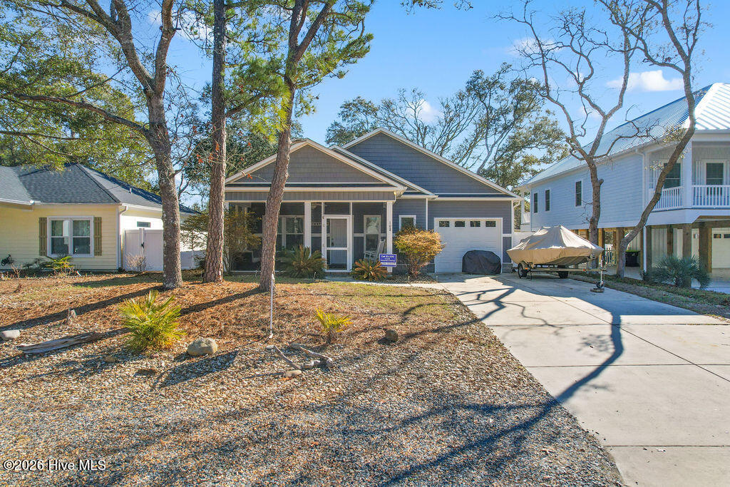 100552706 | Photo 26