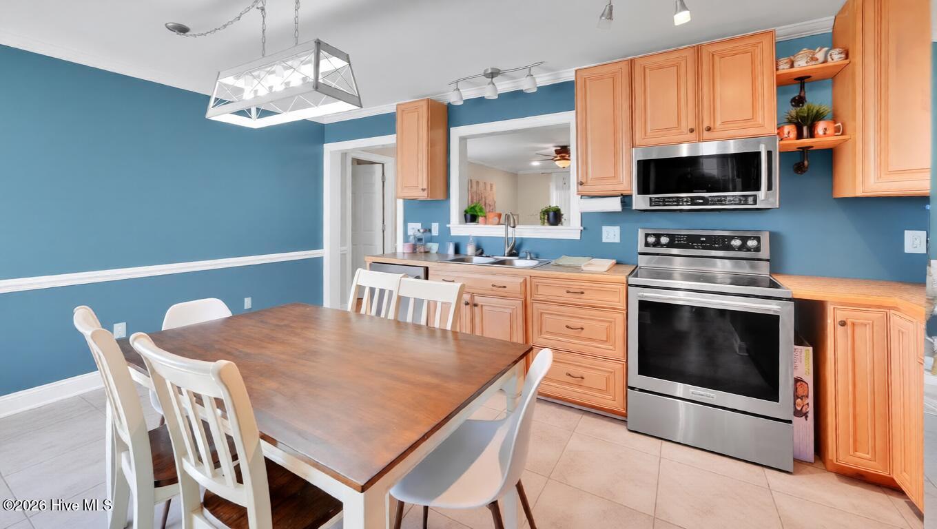 3921 Granada Drive UNIT B, Winterville, NC, 28590