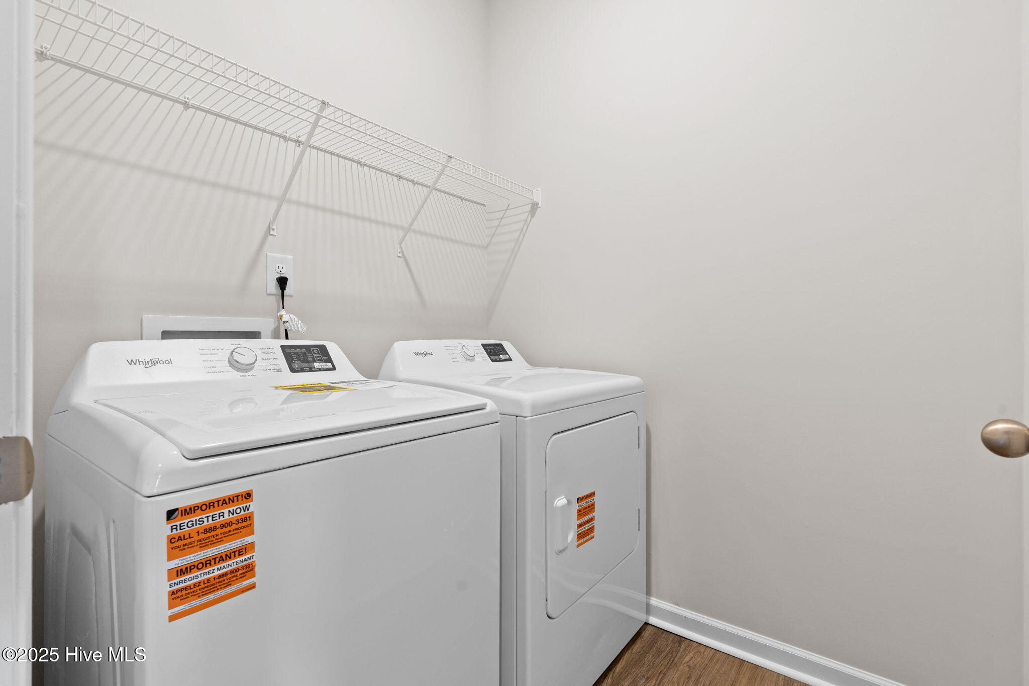 100565798 | Photo 11