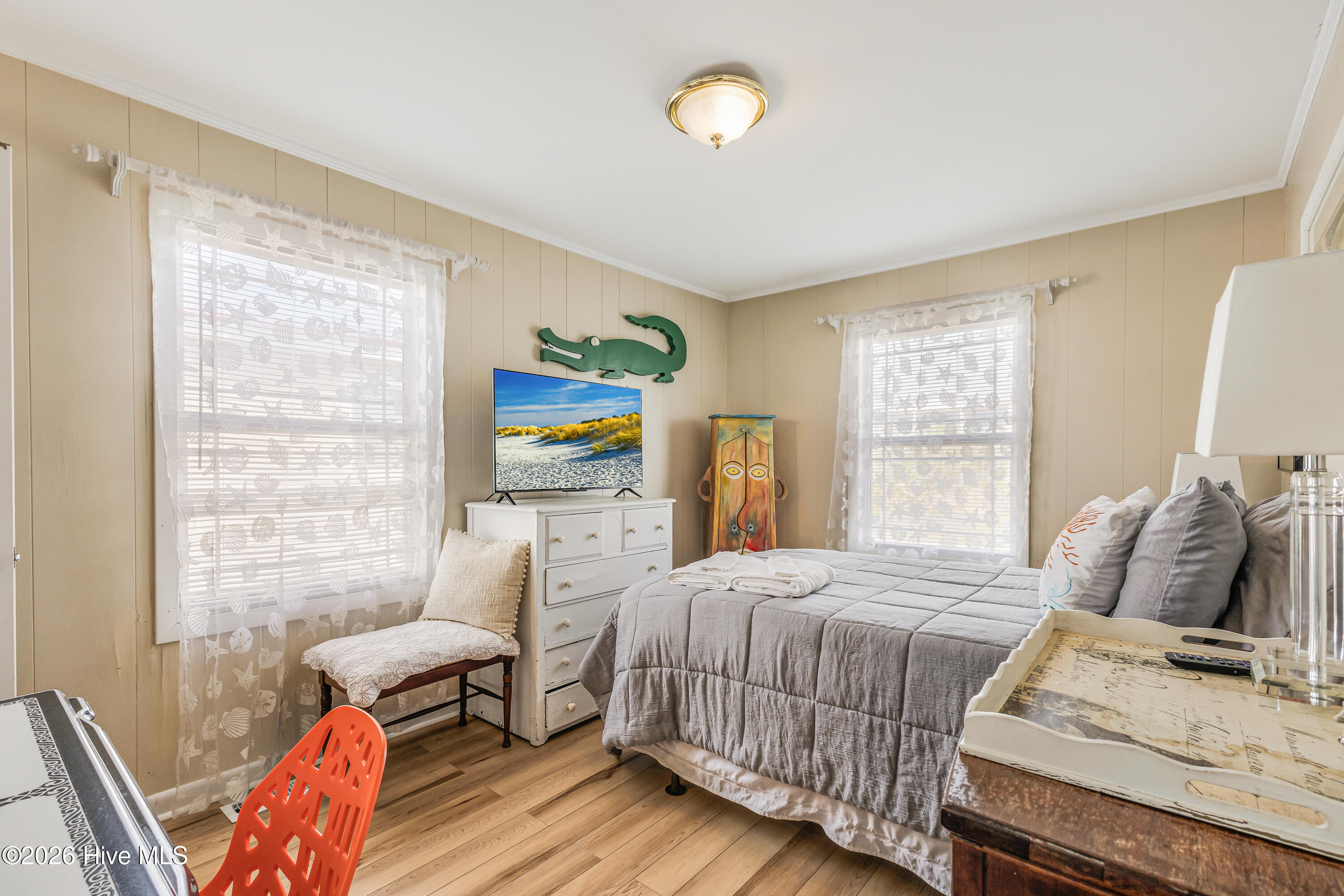 100553168 | Photo 31