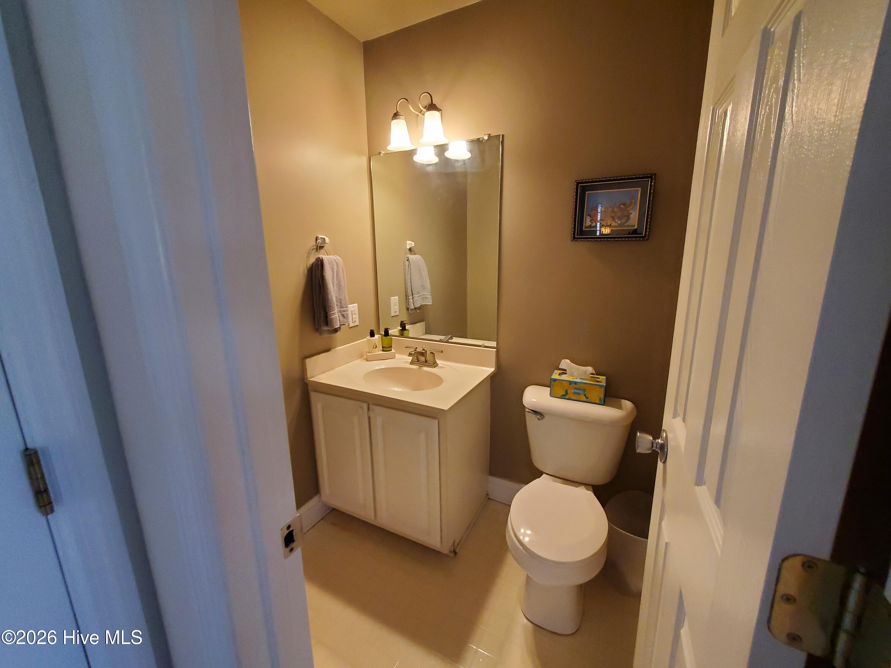 100560491 | Photo 37