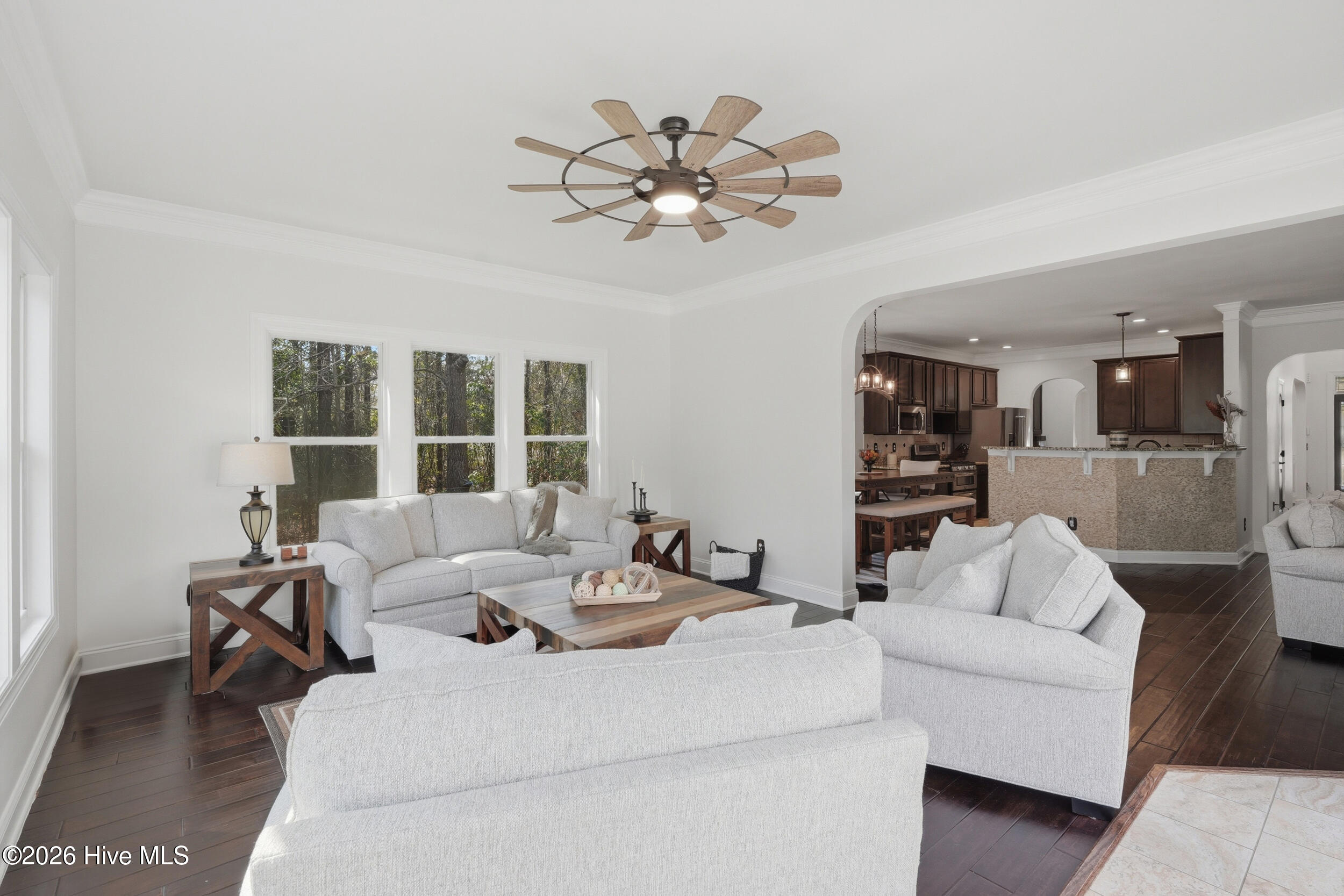 100551970 | Photo 27