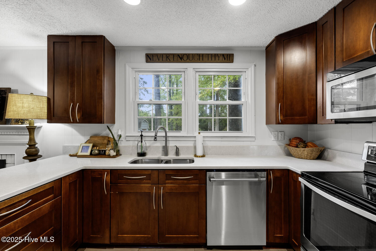 100539145 | Photo 19