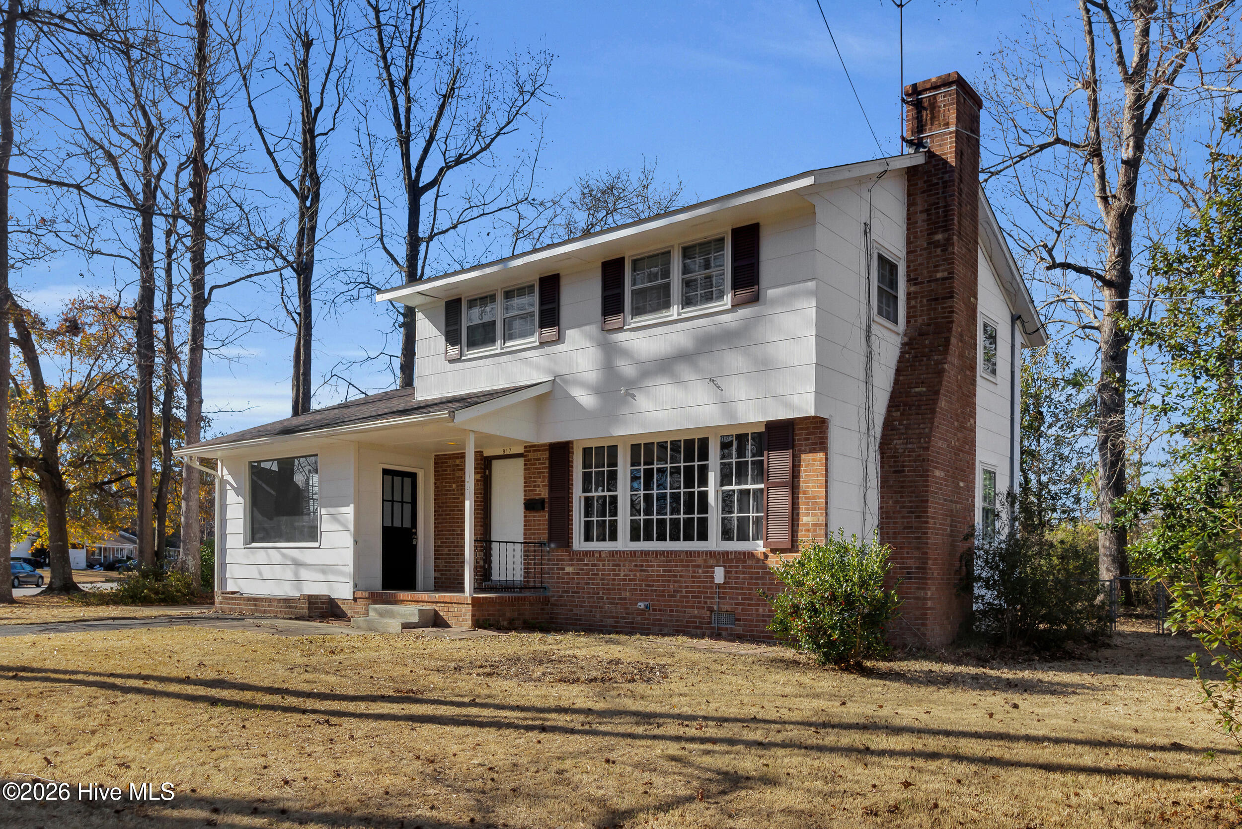 100547330 | Photo 33