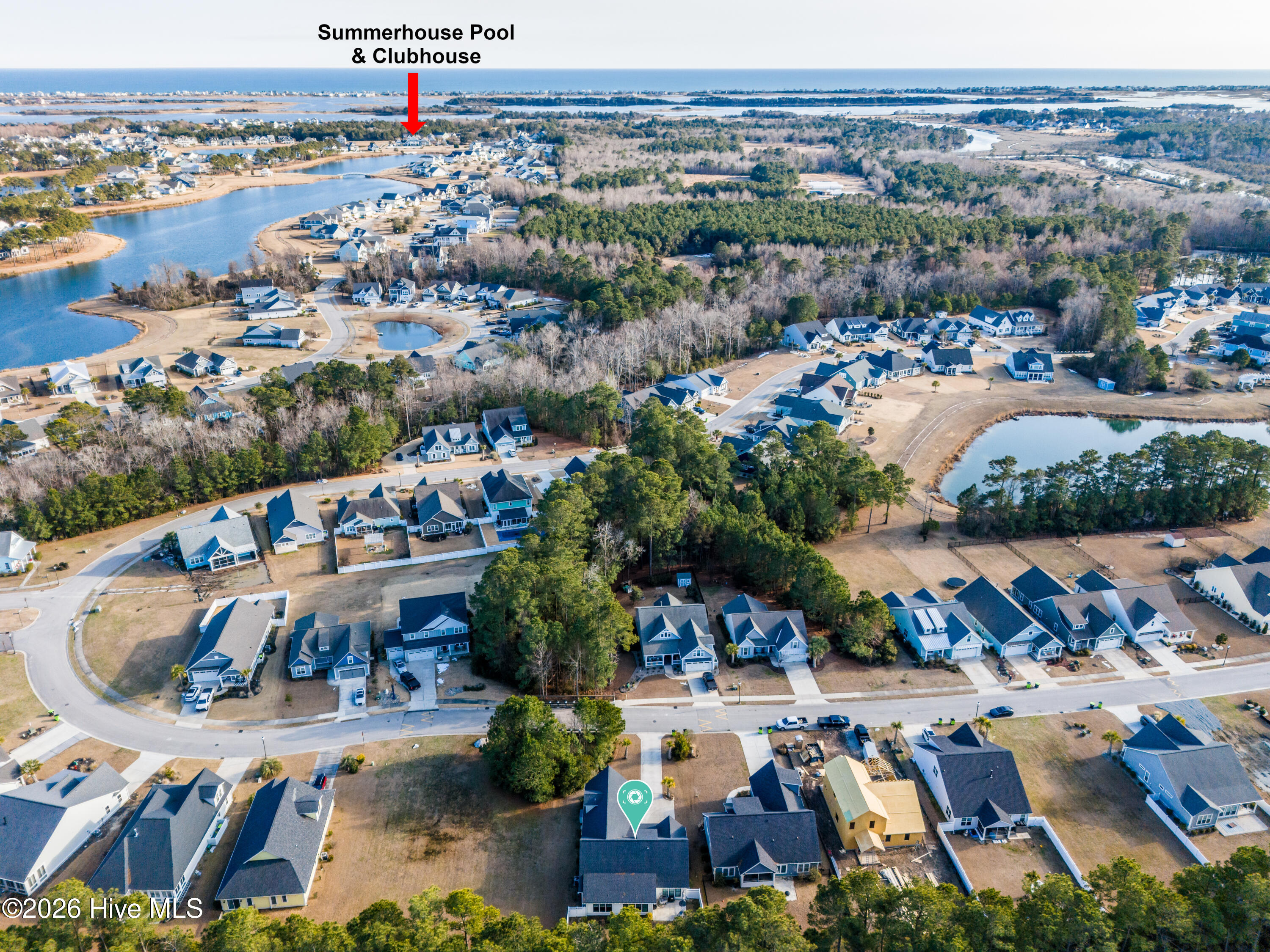 100556741 | Photo 51