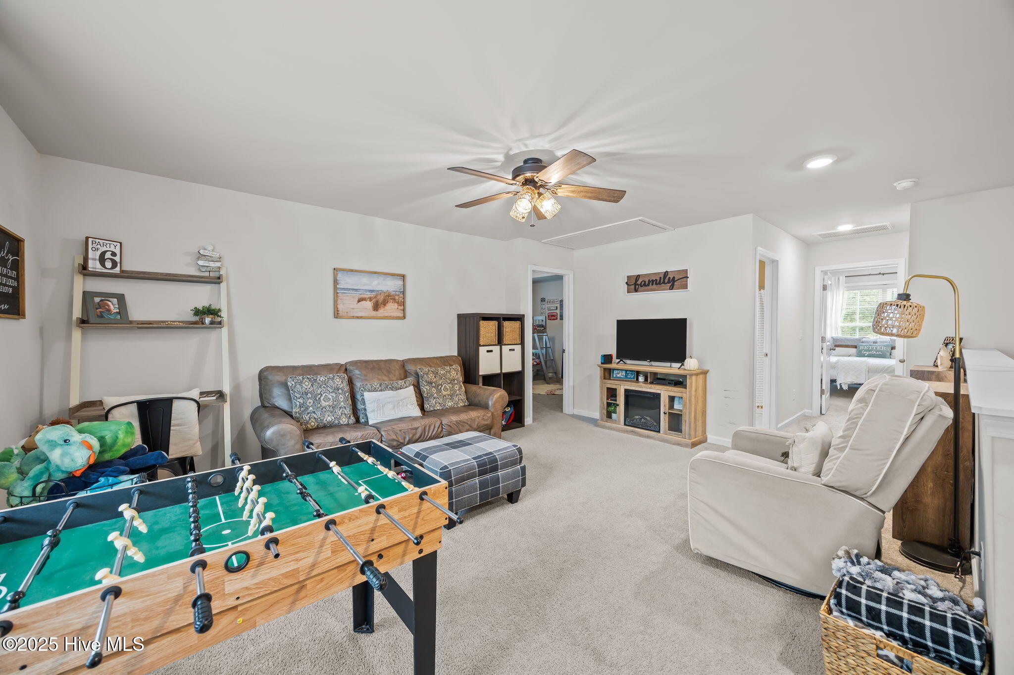 100535538 | Photo 29