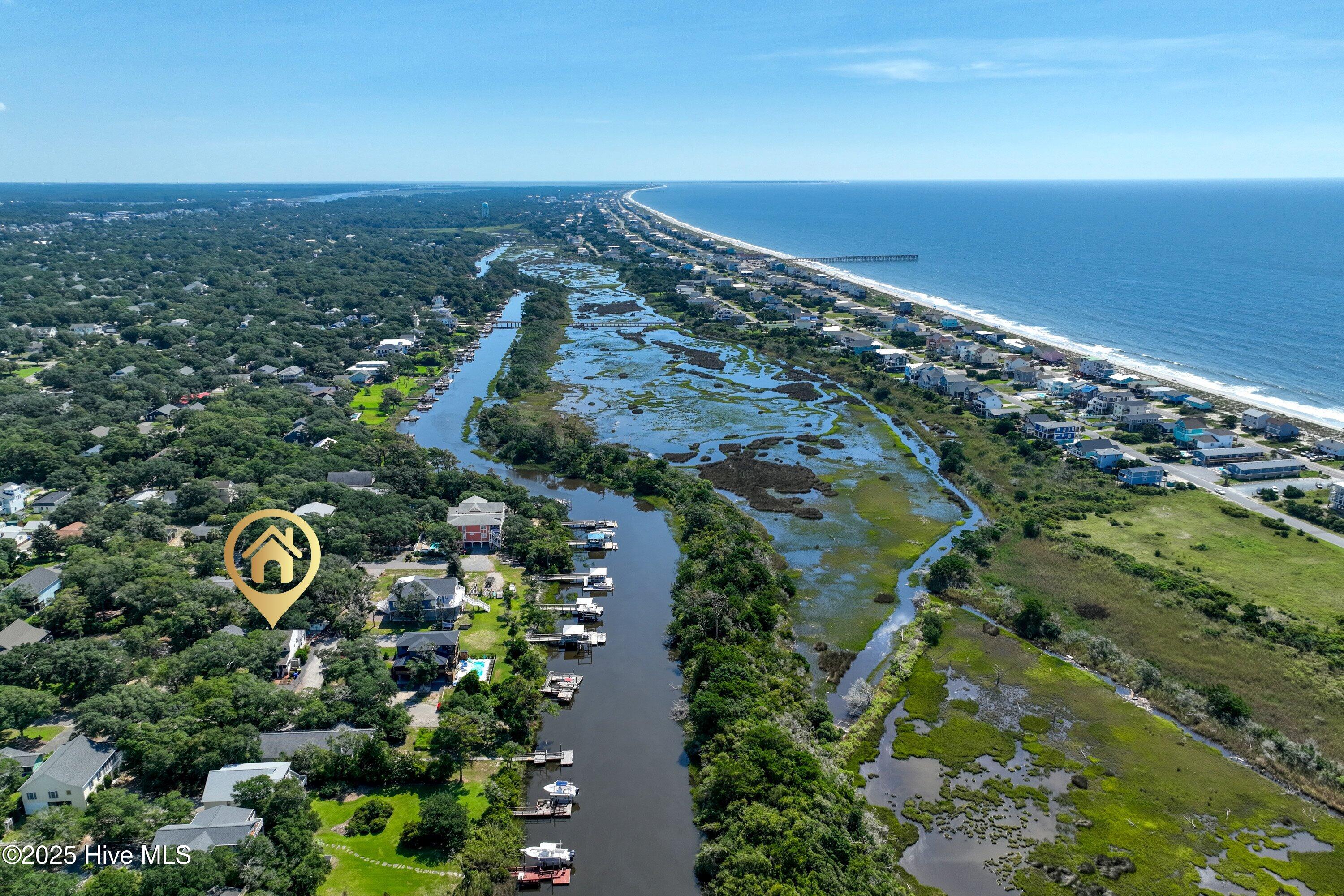 100527837 | Photo 45