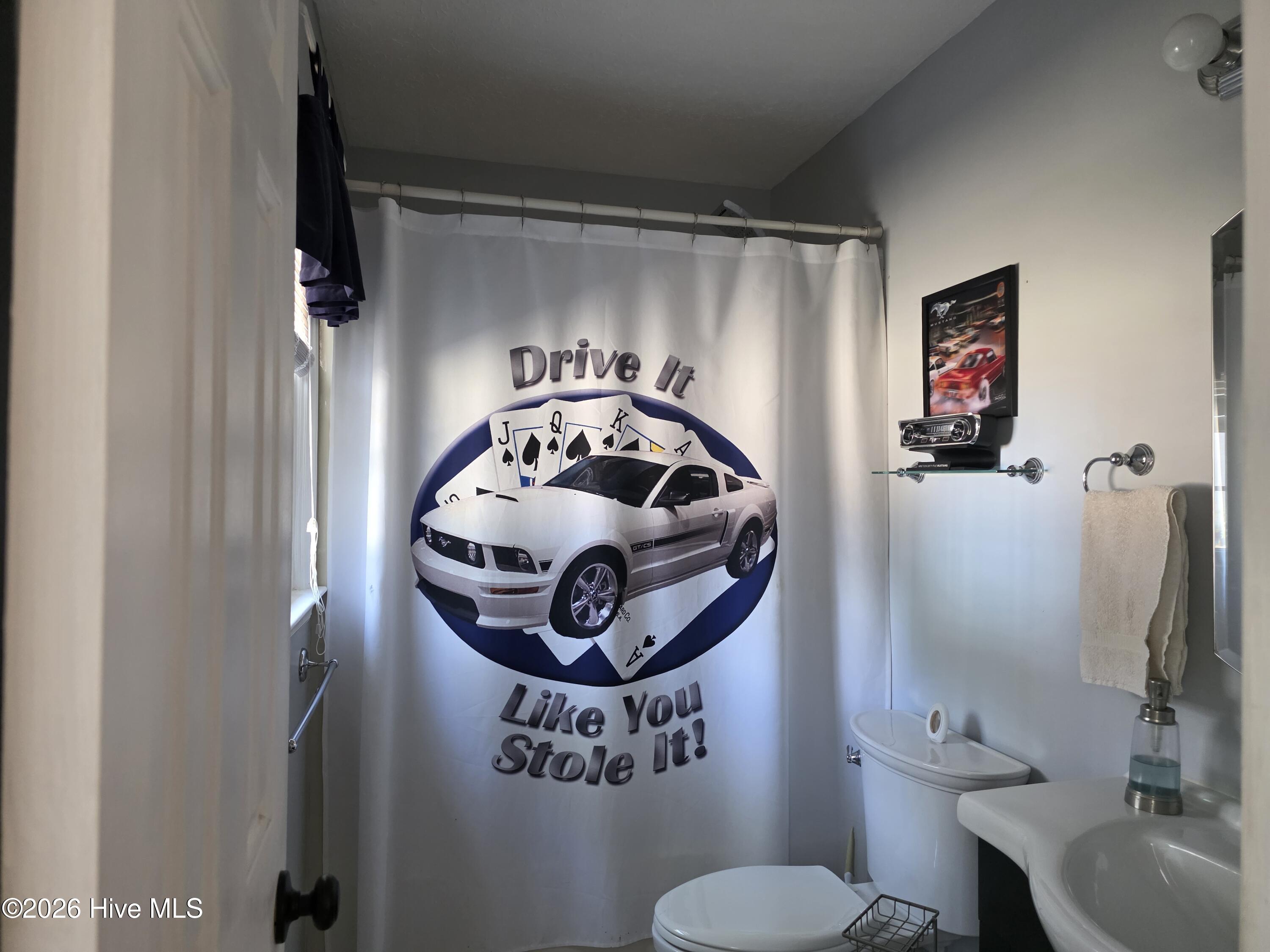 100554499 | Photo 32