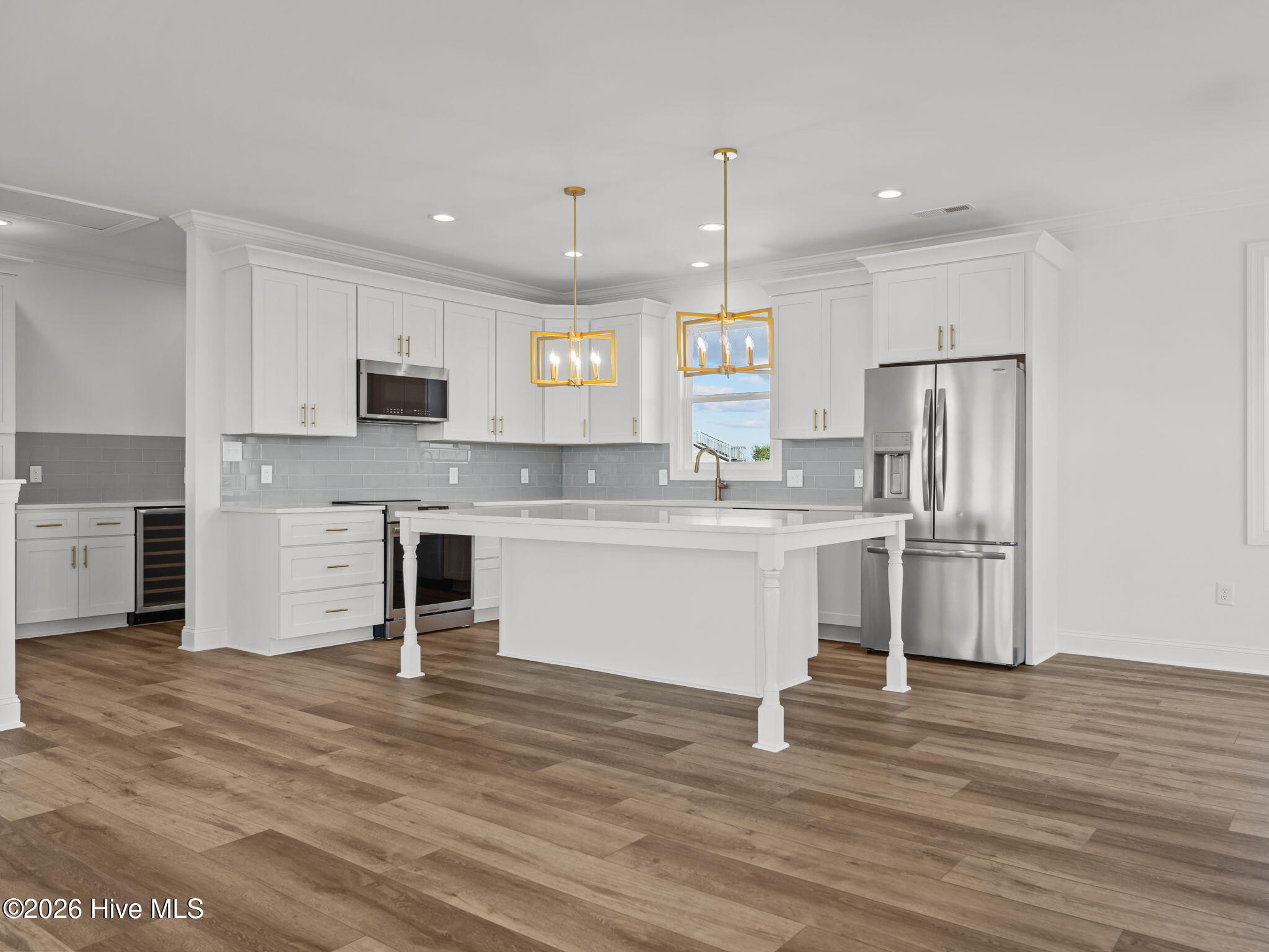 100550191 | Photo 20