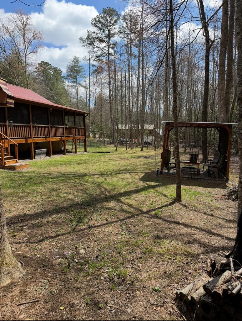 Exterior photo of 305 Woodcrest Drive, Murphy, NC 28906. MLS: 98525428