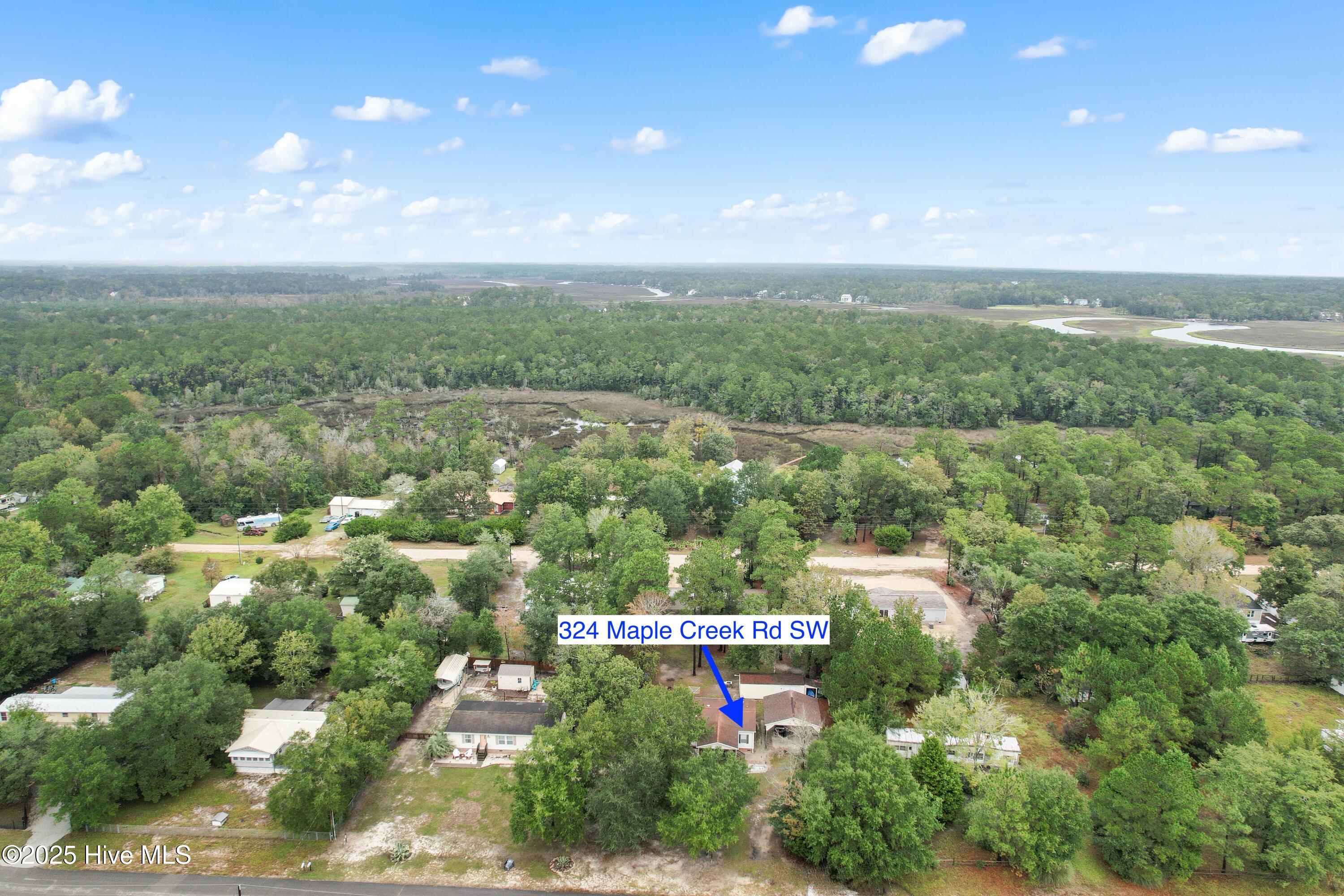 100570016 | Photo 32