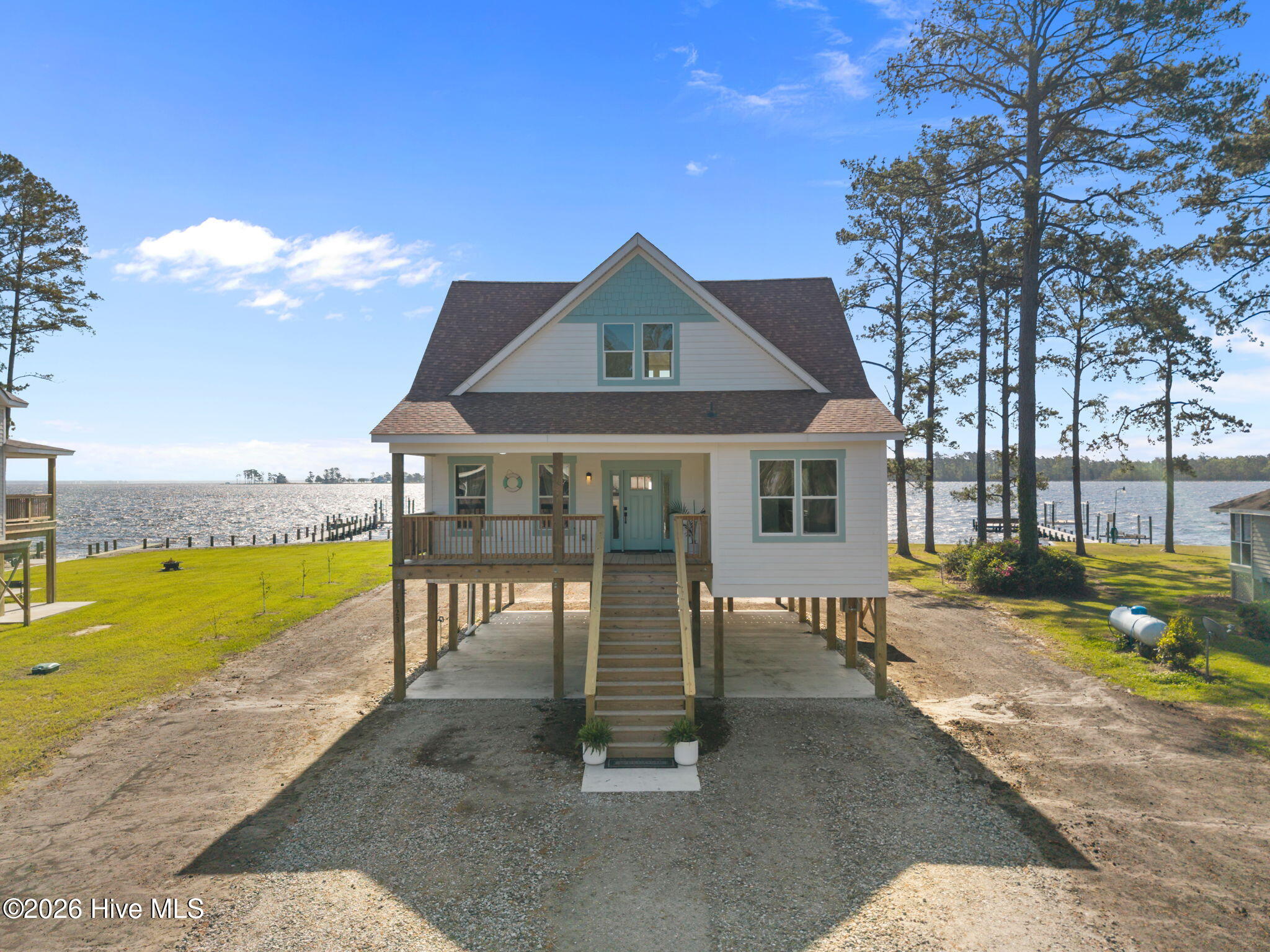 123 Pungo View, Belhaven, North Carolina, 3 Bedrooms Bedrooms, 6 Rooms Rooms,3 BathroomsBathrooms,Single family residence,For sale,Pungo View,100510599