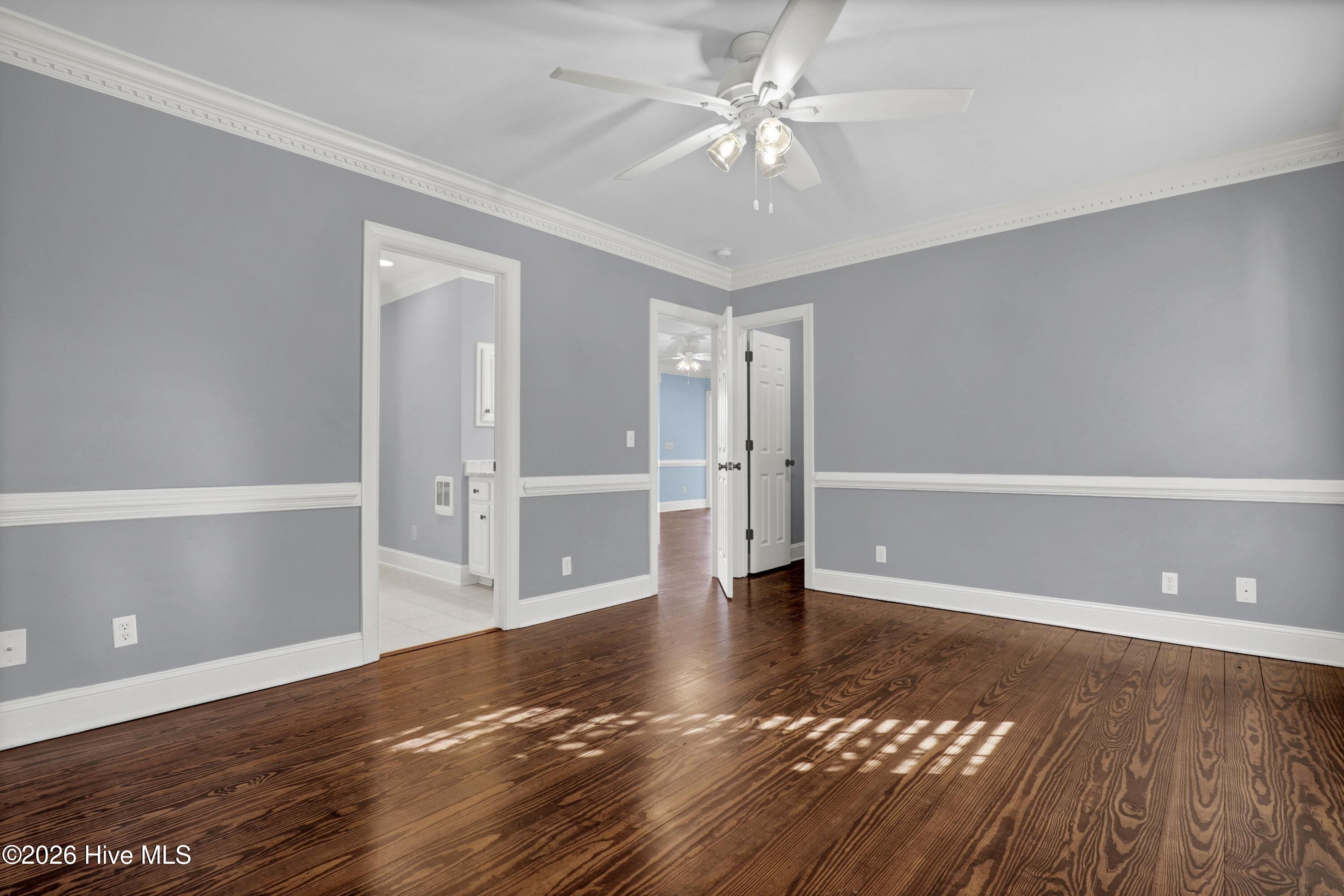 100489094 | Photo 23