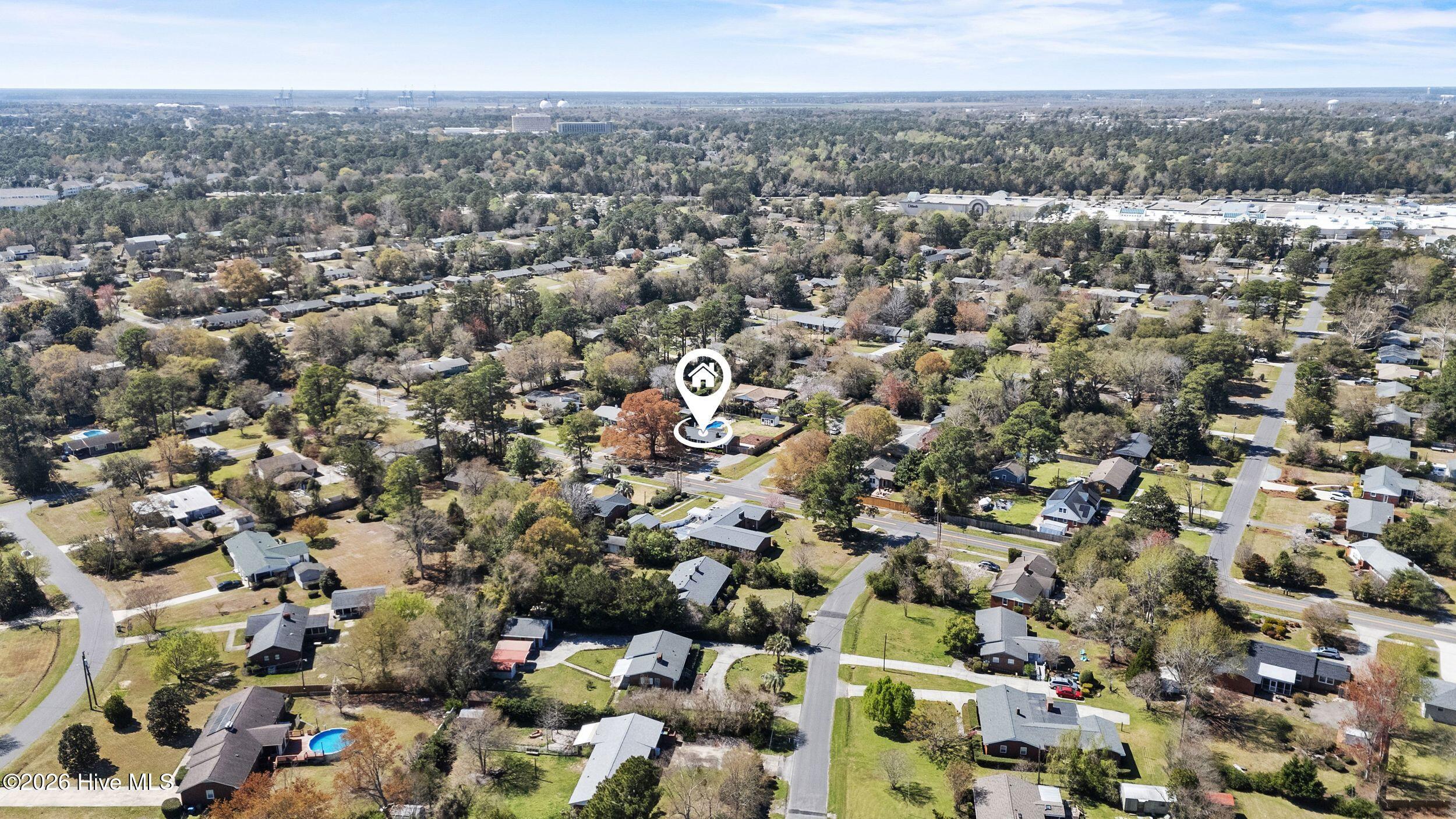 100561764 | Photo 43