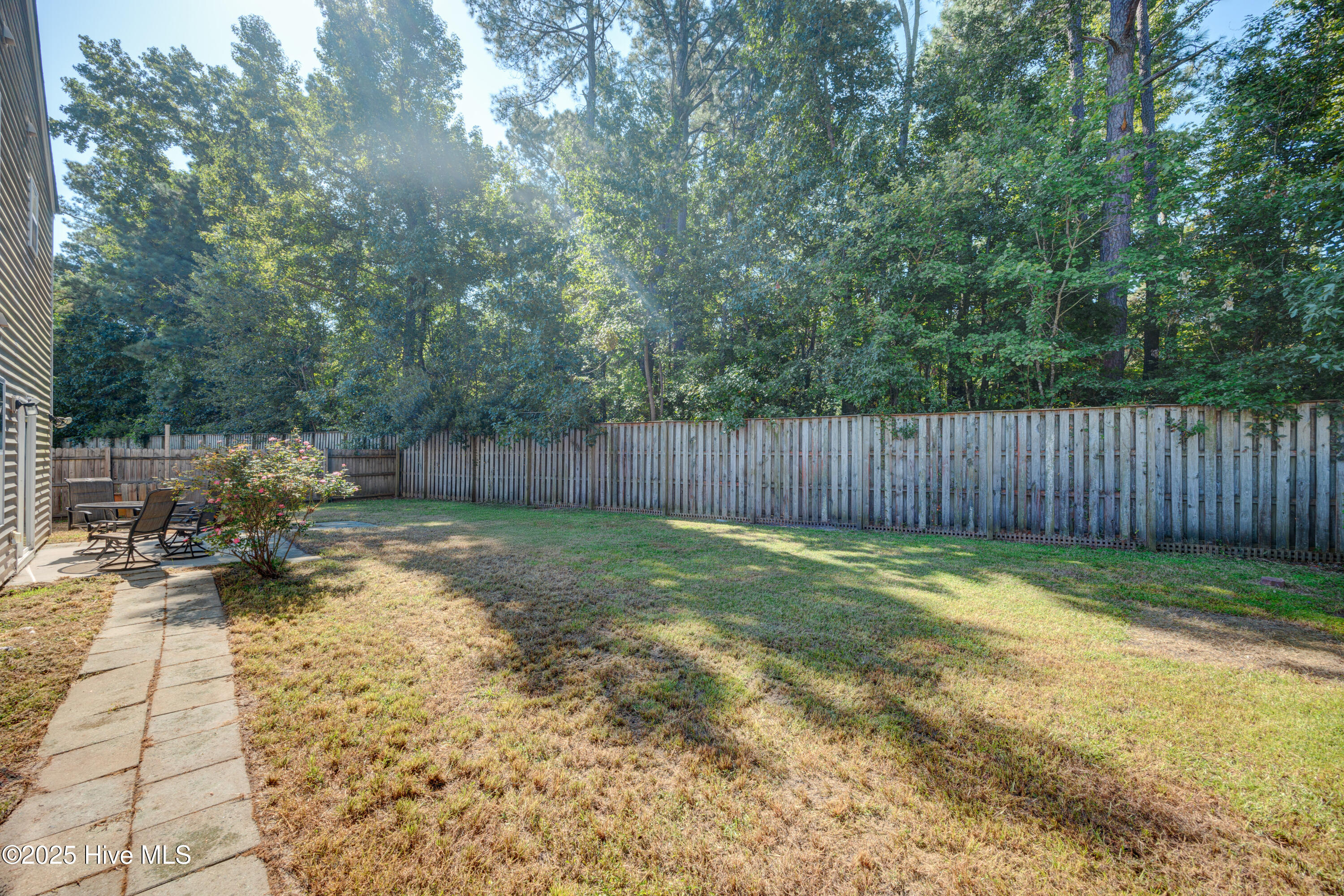 100530947 | Photo 34