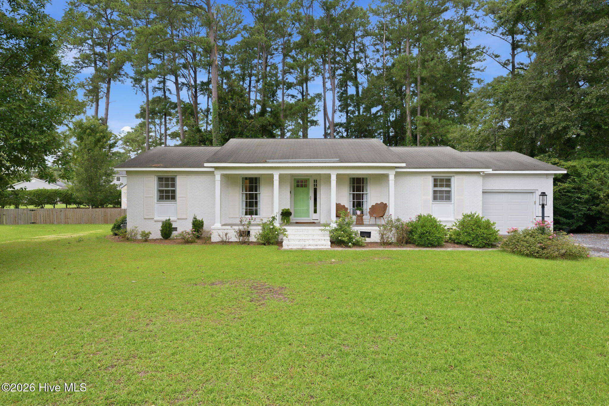 403 W Wilson Creek Drive,Trent Woods