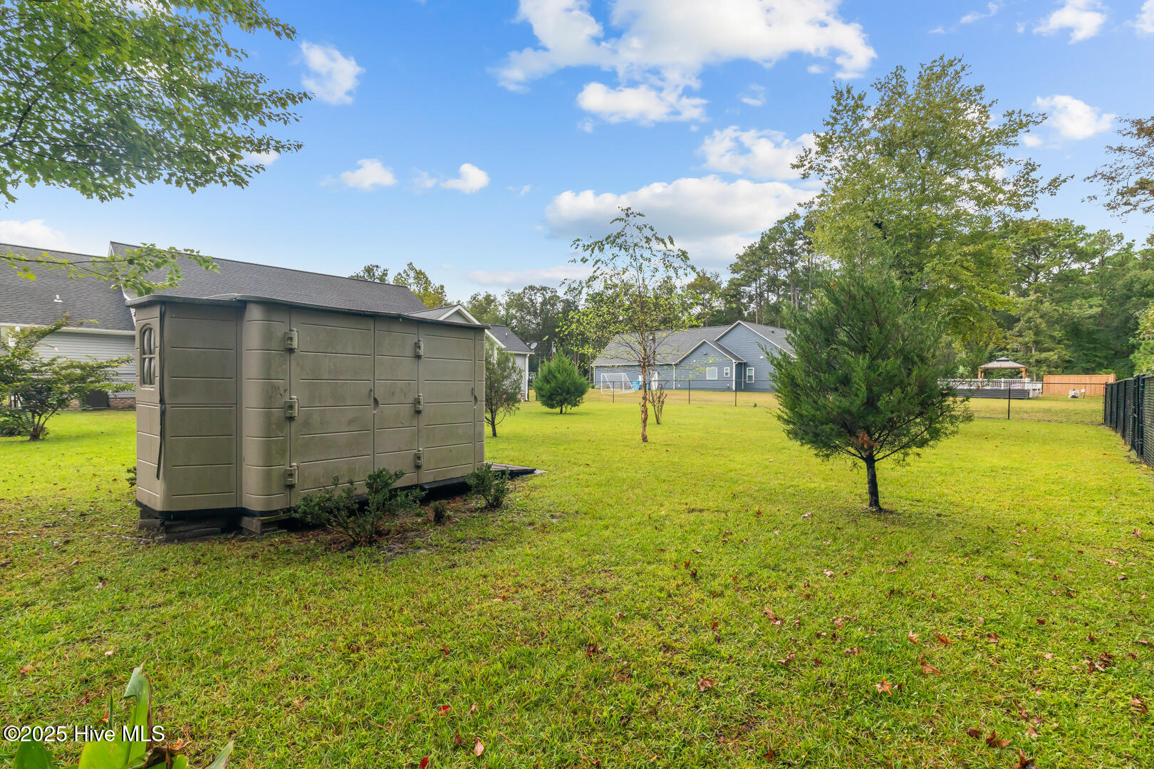 100543742 | Photo 66