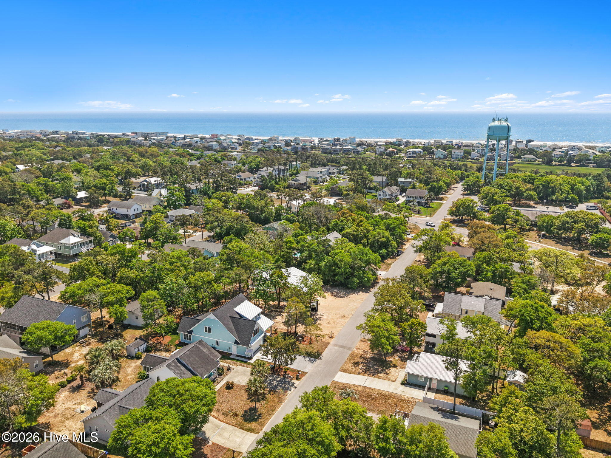 100546665 | Photo 77