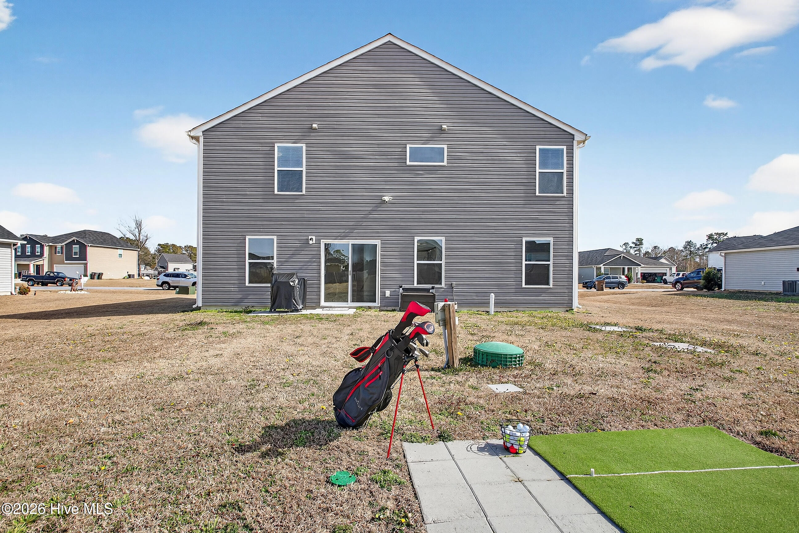 100555689 | Photo 37