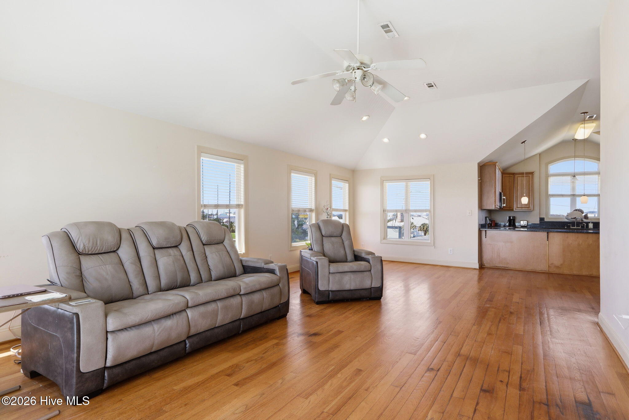 310 N Kinston Avenue,Atlantic Beach
