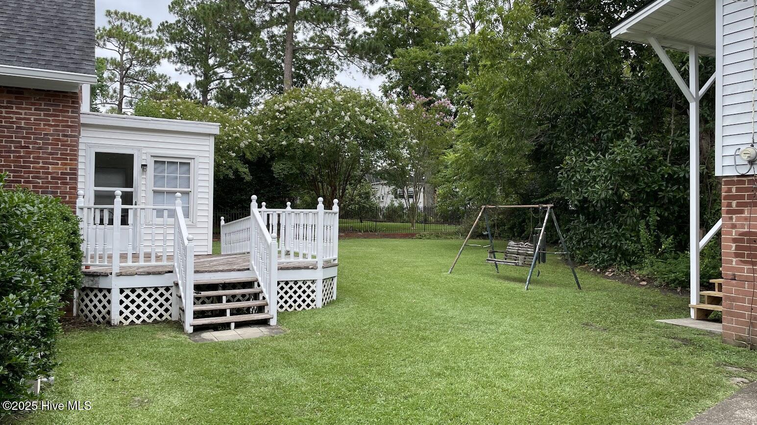 100556276 | Photo 35