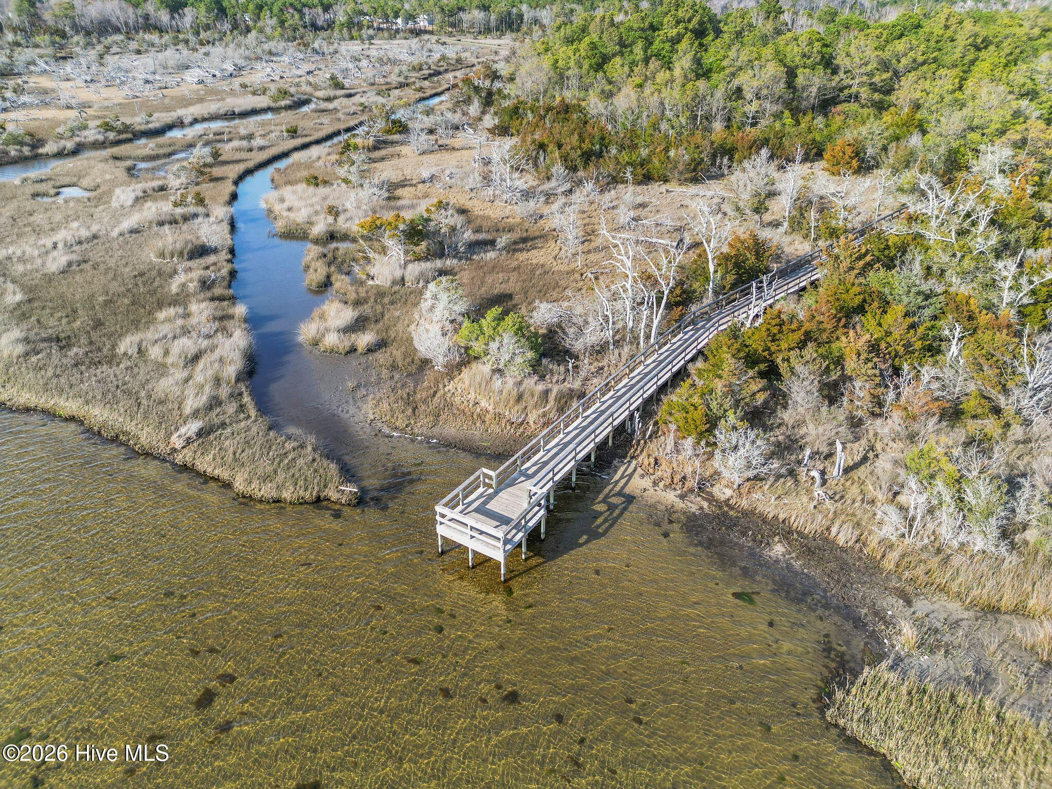 100558926 | Photo 88