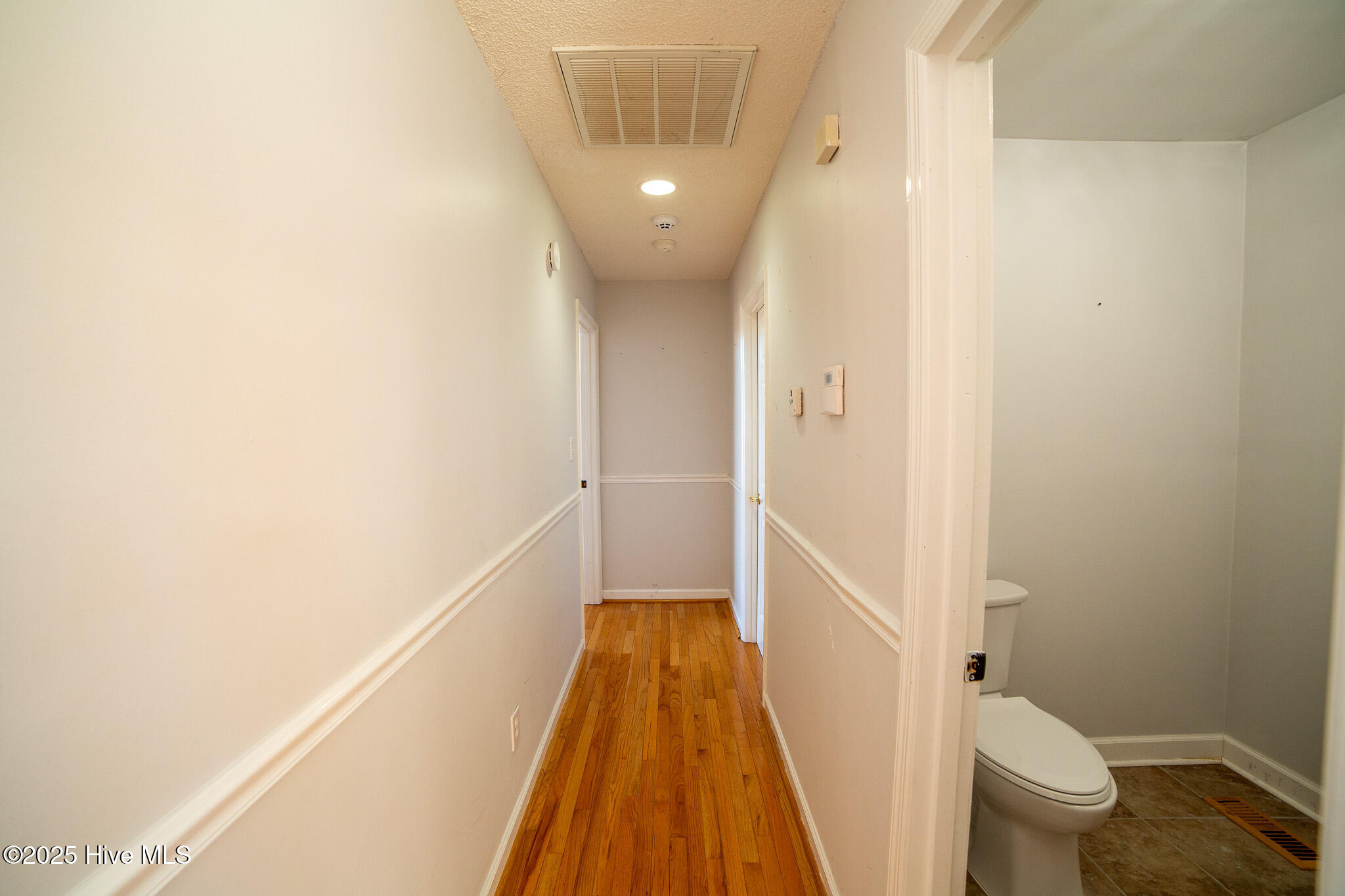 100546342 | Photo 68