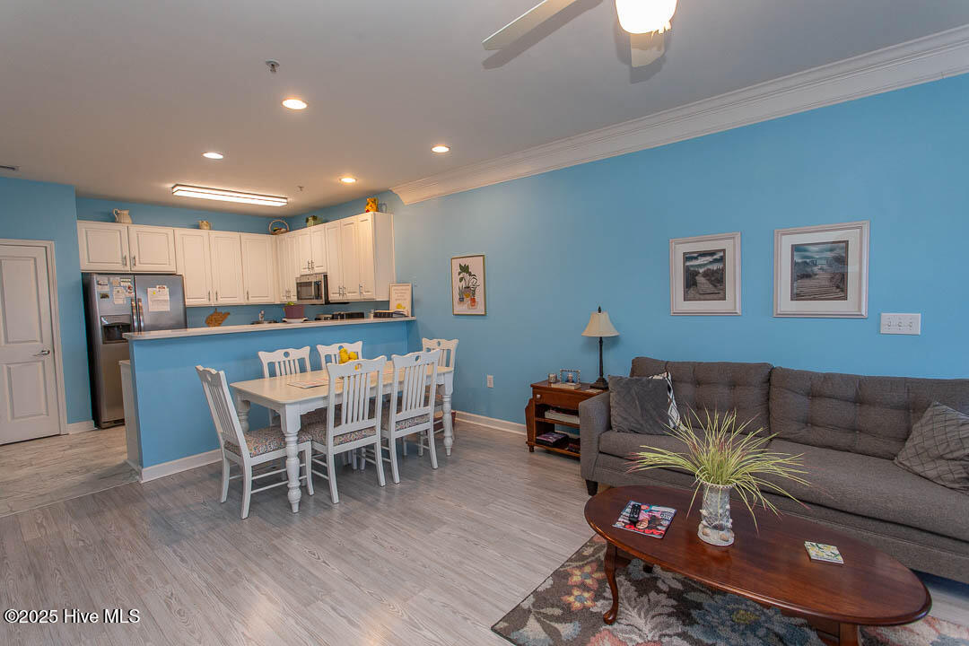 100496109 | Photo 13