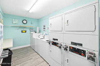 100525169 | Photo 33