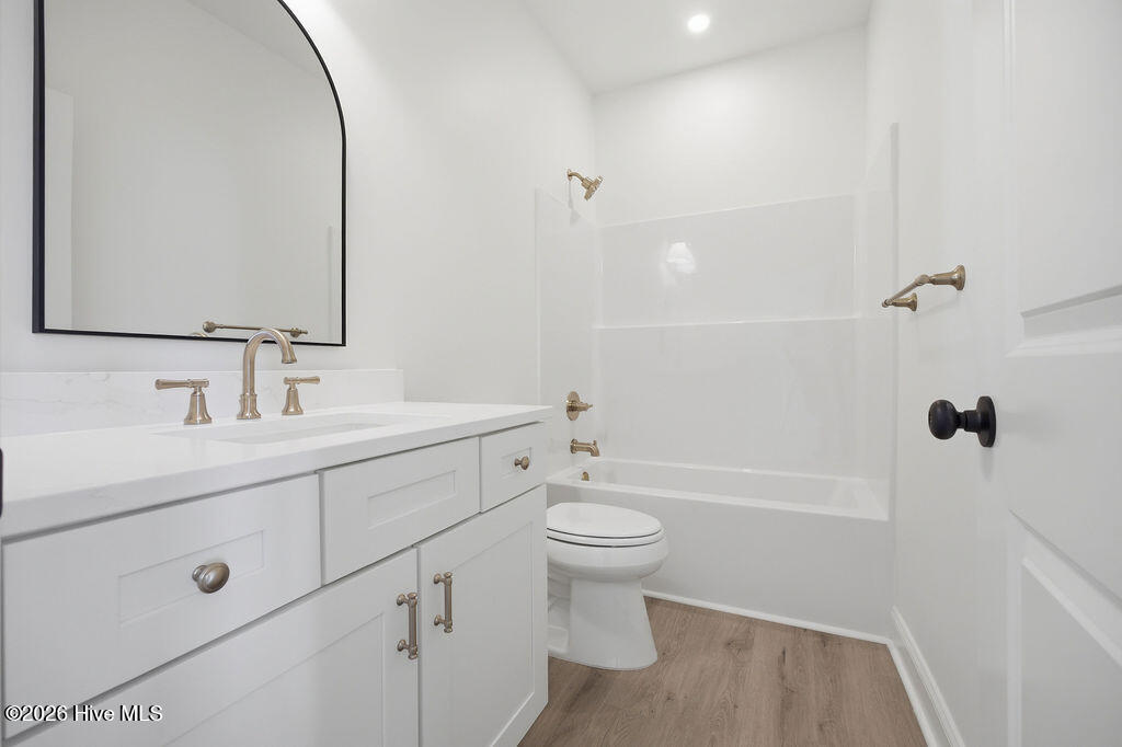 1 Bottlenose Boulevard,North Topsail Beach