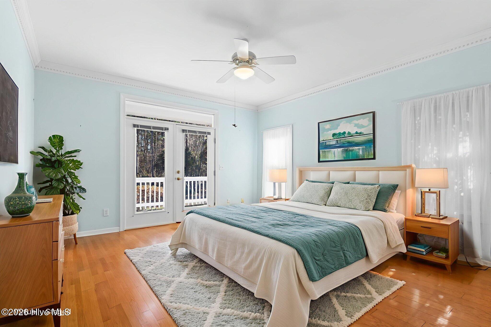 100551669 | Photo 23